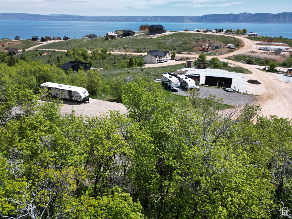 SW CR RV - Land