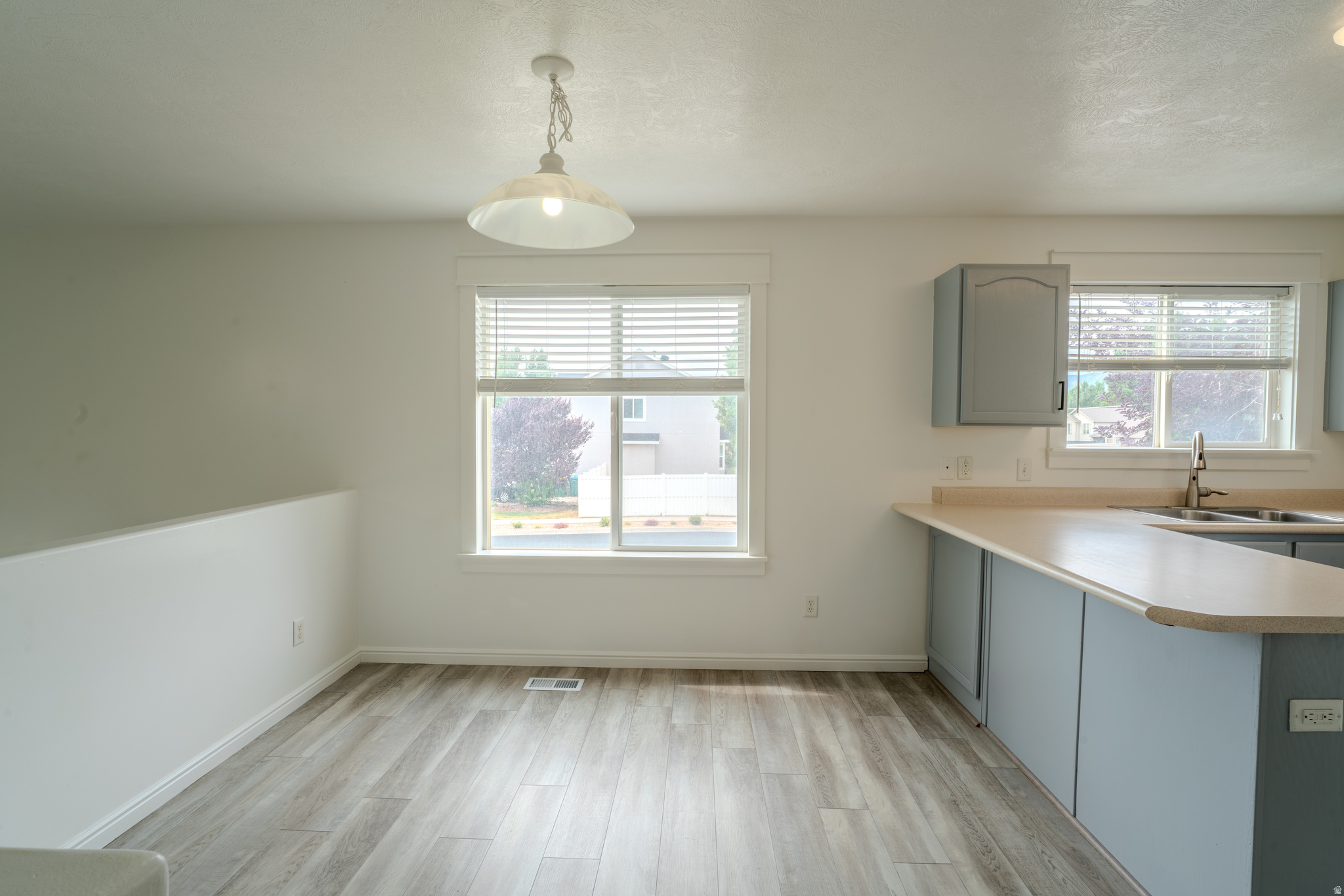RIDGE - Residential