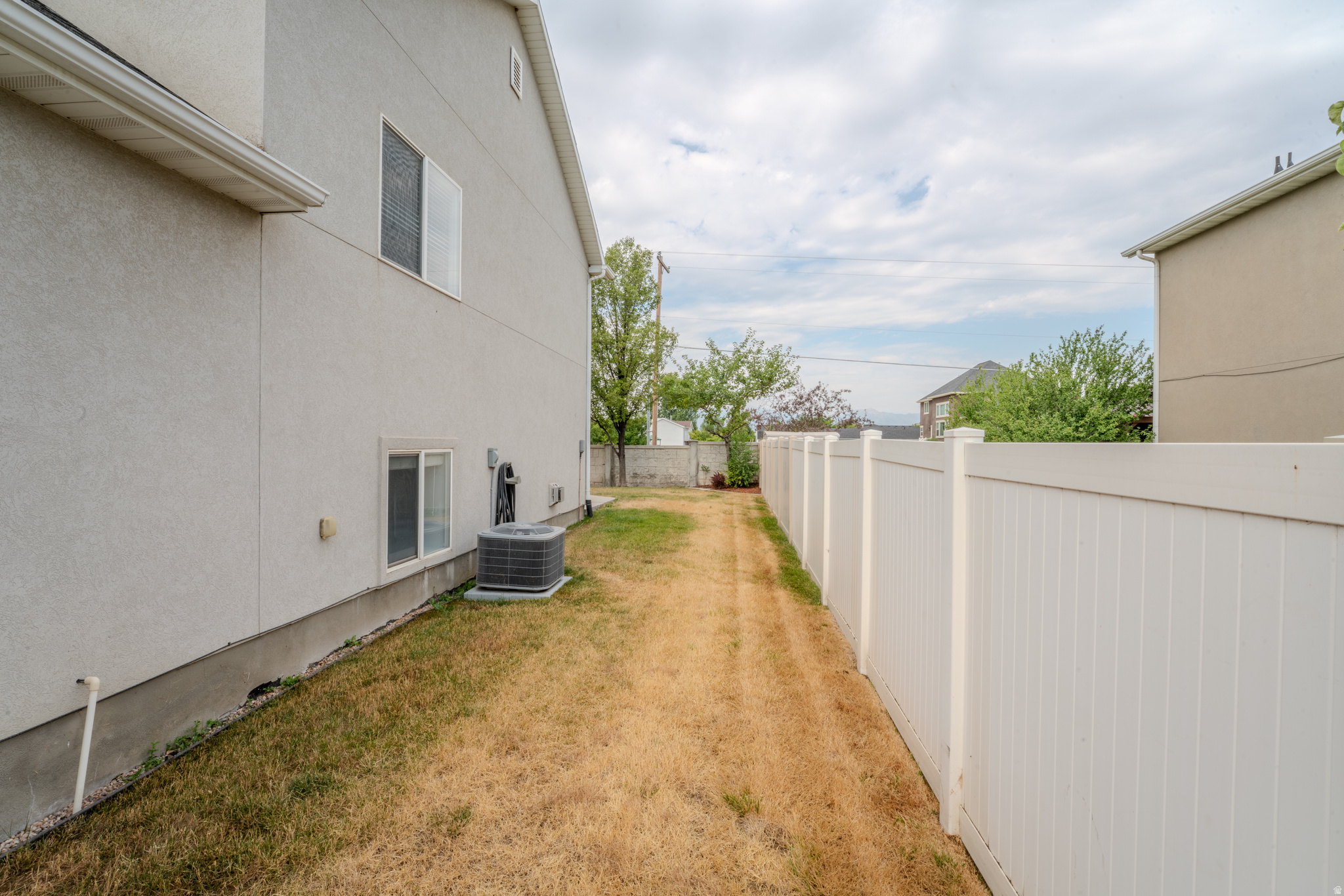 RIDGE - Residential