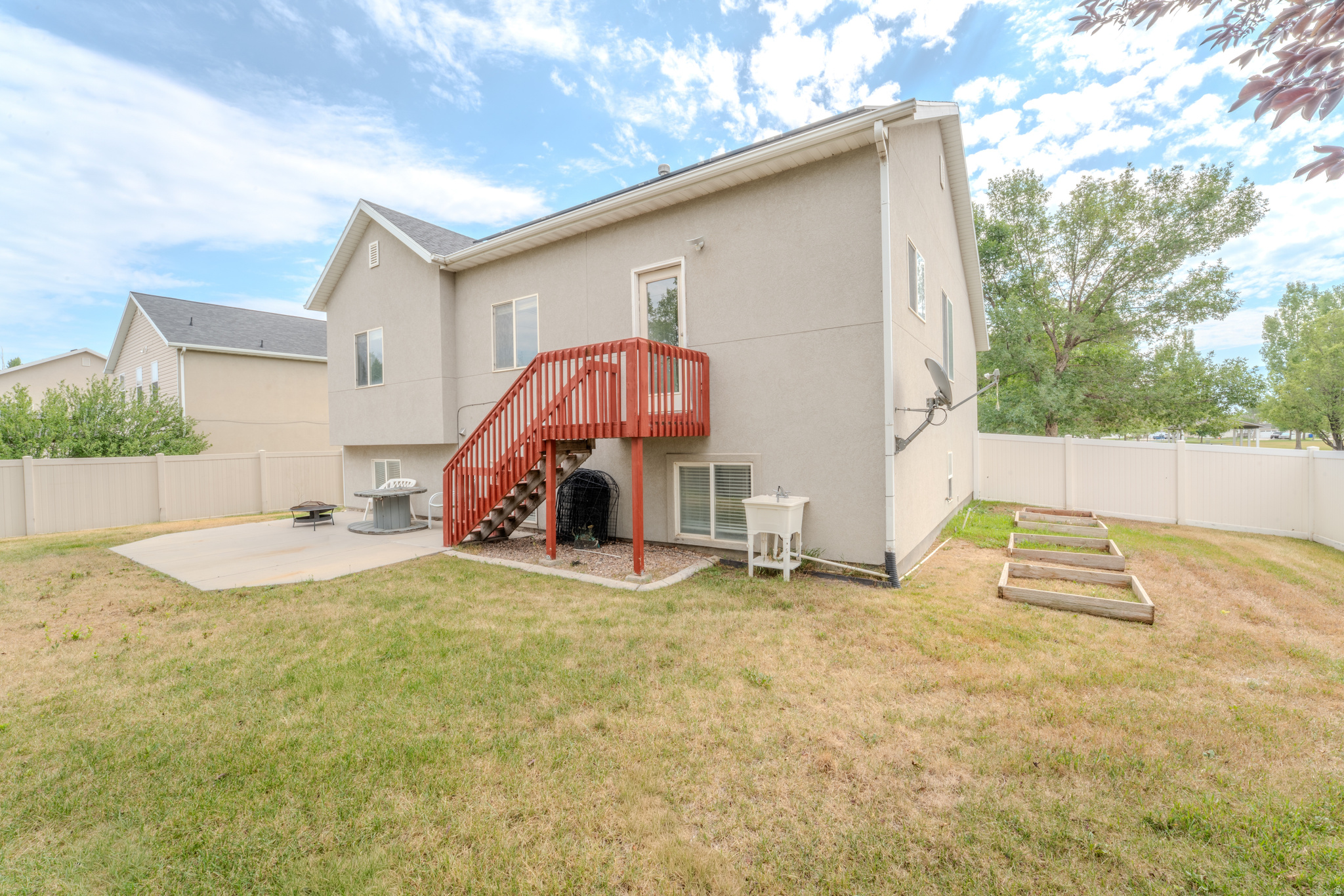 RIDGE - Residential