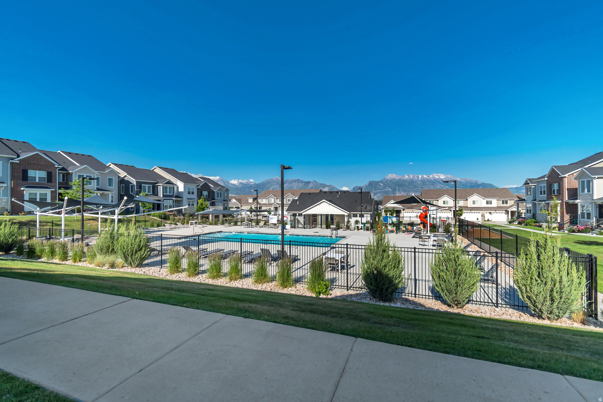 GARDNER - Residential