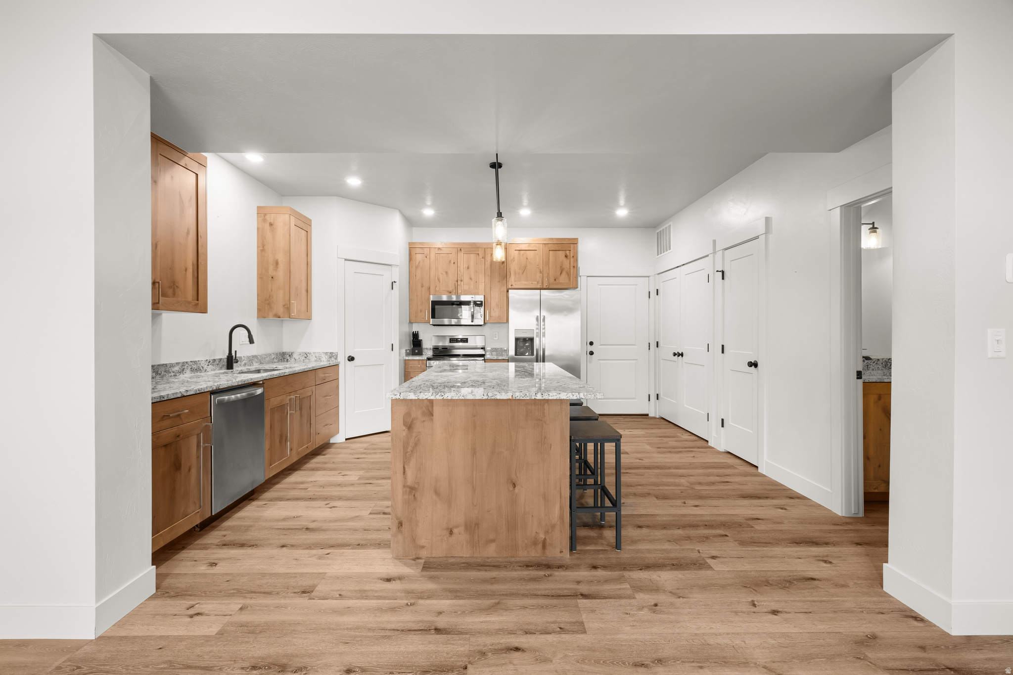 RED VALLEY HEIGHTS - Residential