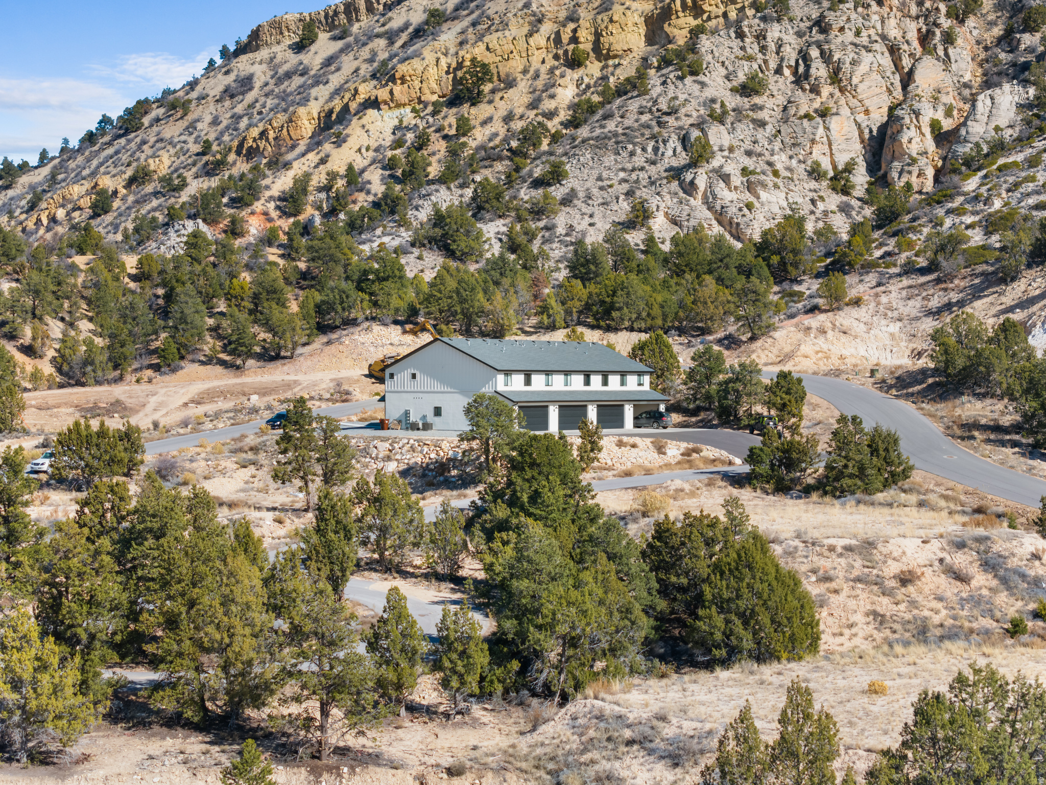 RED VALLEY HEIGHTS - Residential