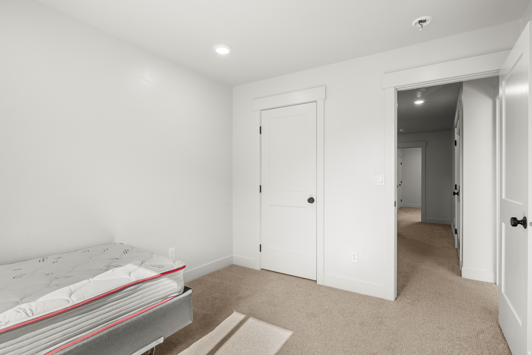 RED VALLEY HEIGHTS - Residential