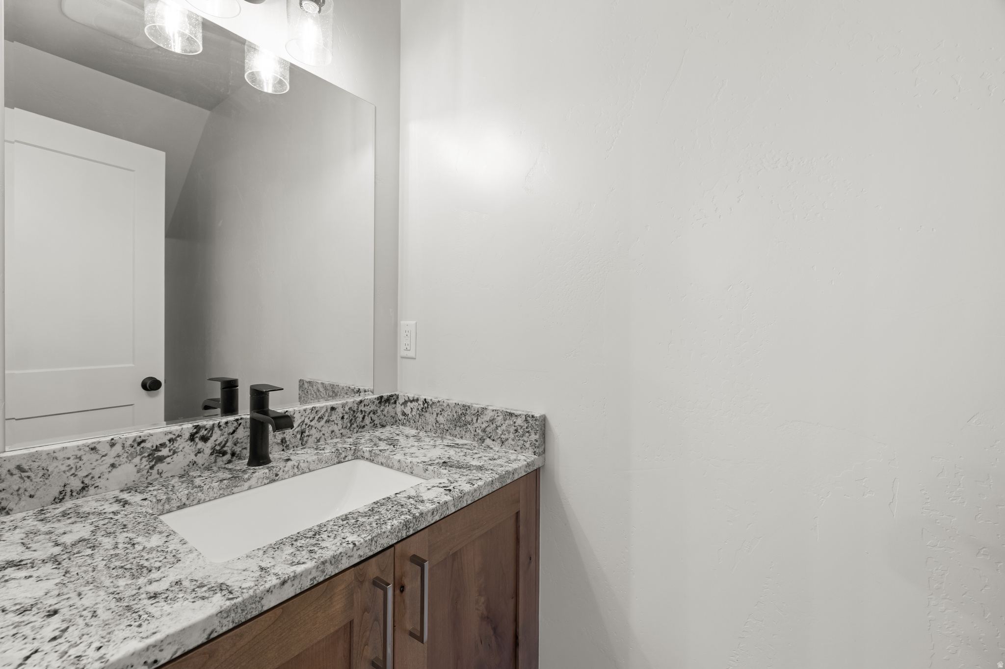RED VALLEY HEIGHTS - Residential