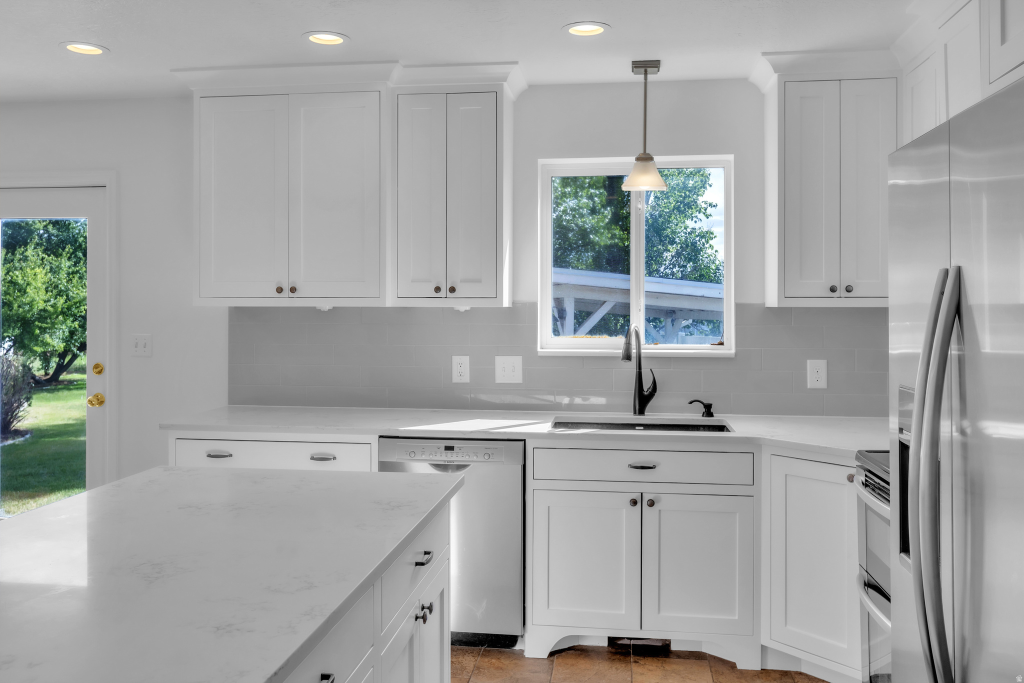 SADDLEBROOK ESTATES PLAT J - Residential