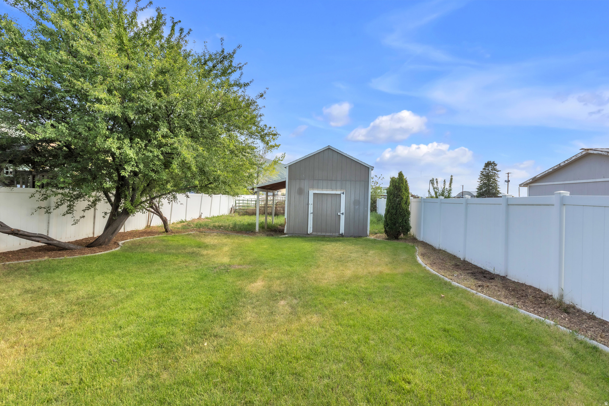 SADDLEBROOK ESTATES PLAT J - Residential
