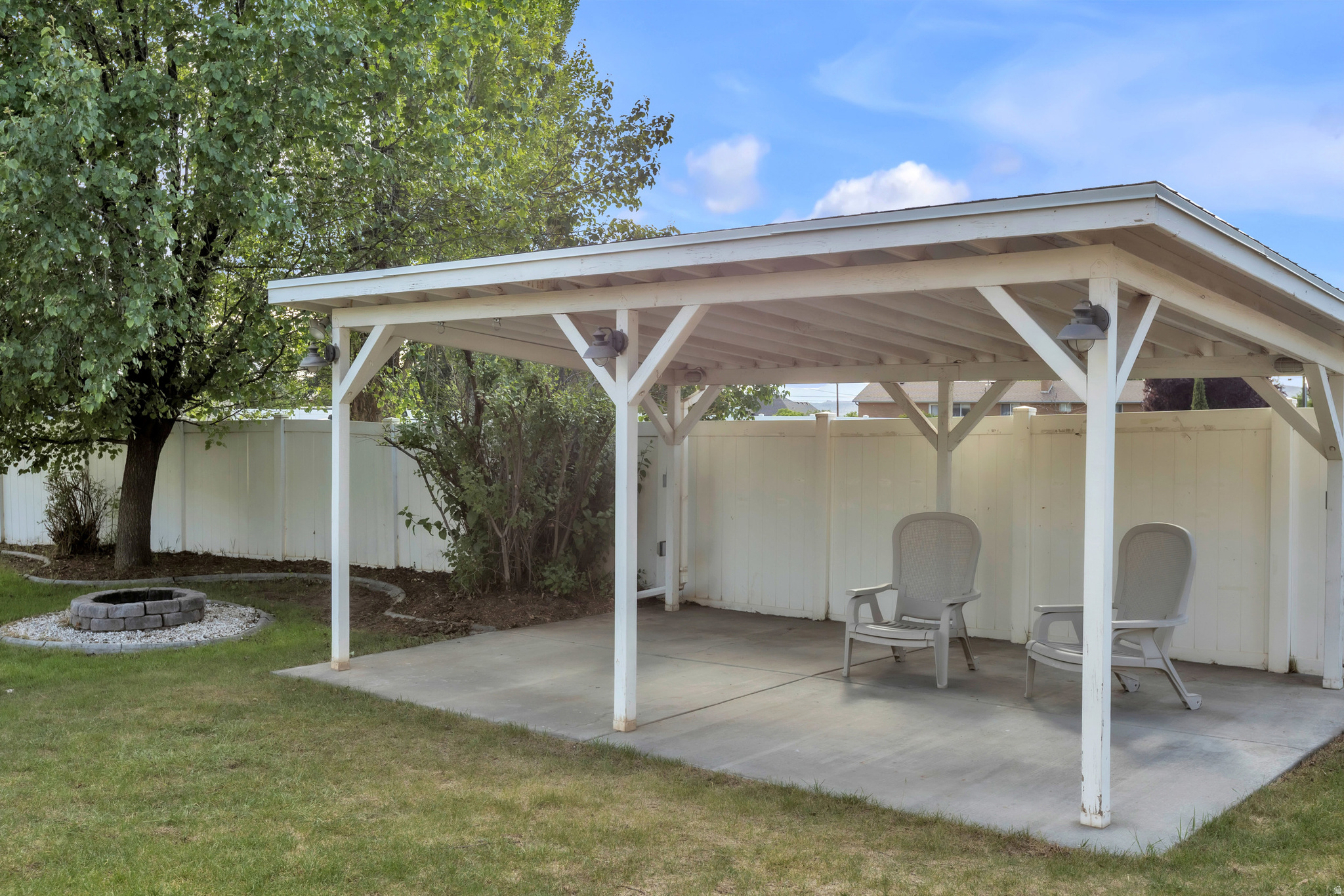 SADDLEBROOK ESTATES PLAT J - Residential