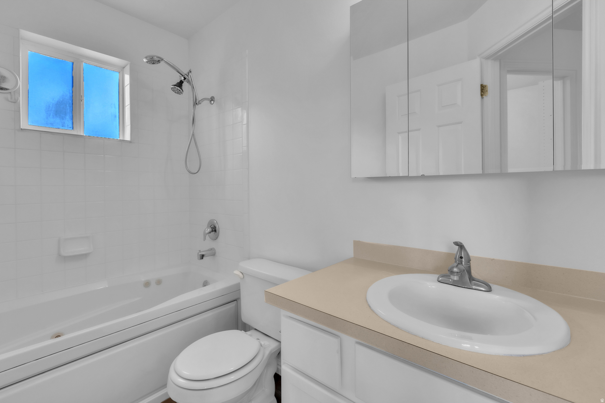 SADDLEBROOK ESTATES PLAT J - Residential