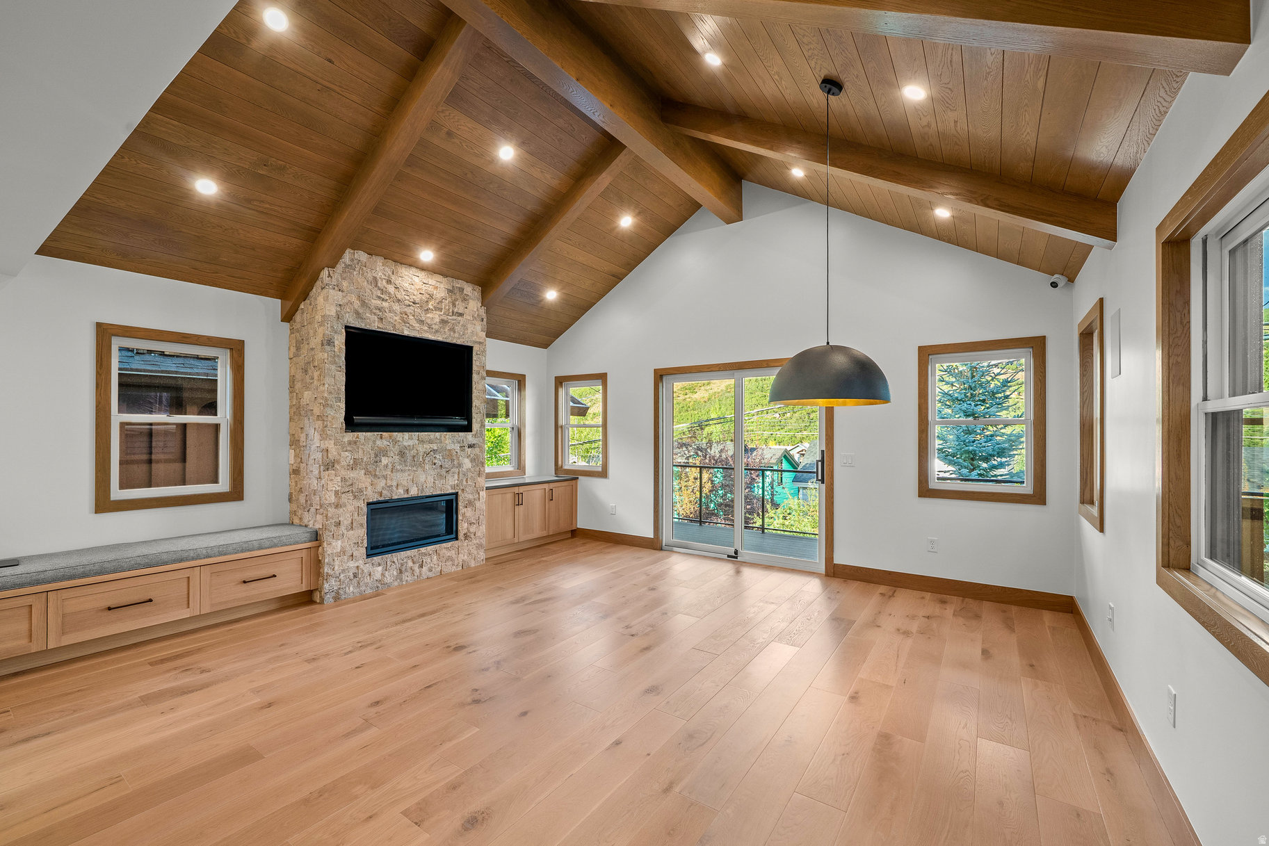SNYDERS ADDITION - Residential