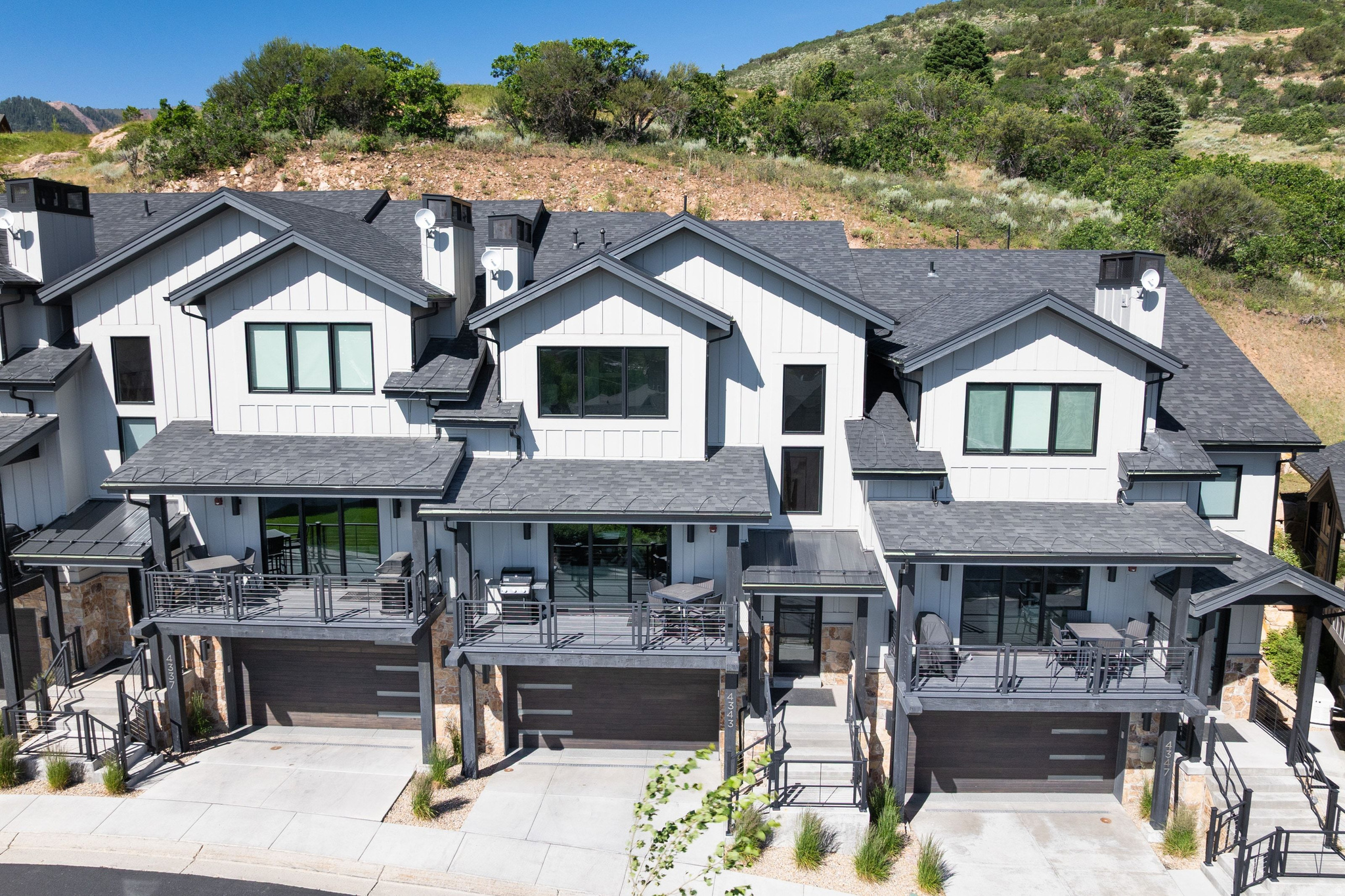 FROSTWOOD - Residential