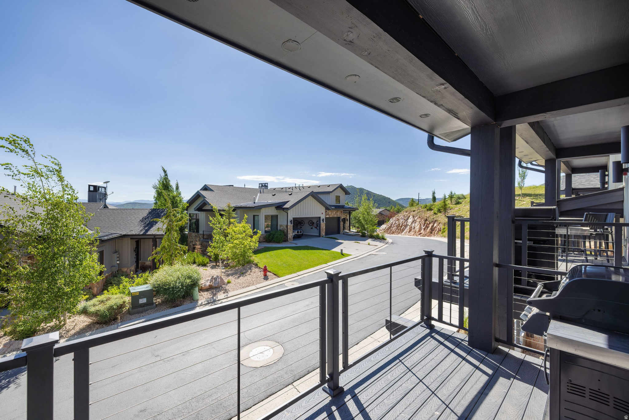 FROSTWOOD - Residential