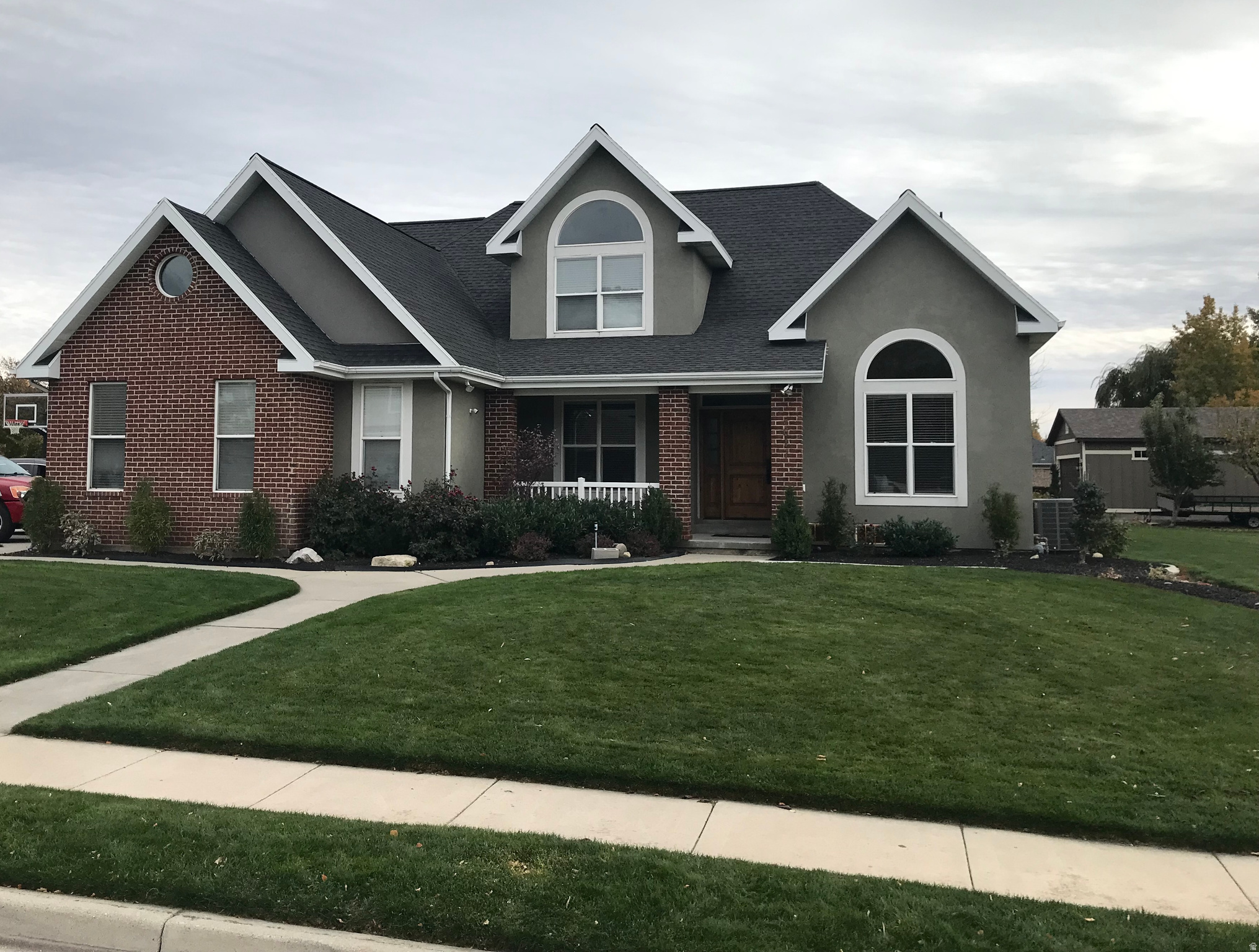 Accepted Offer from outside Brokerage received prior to Listing Upload.