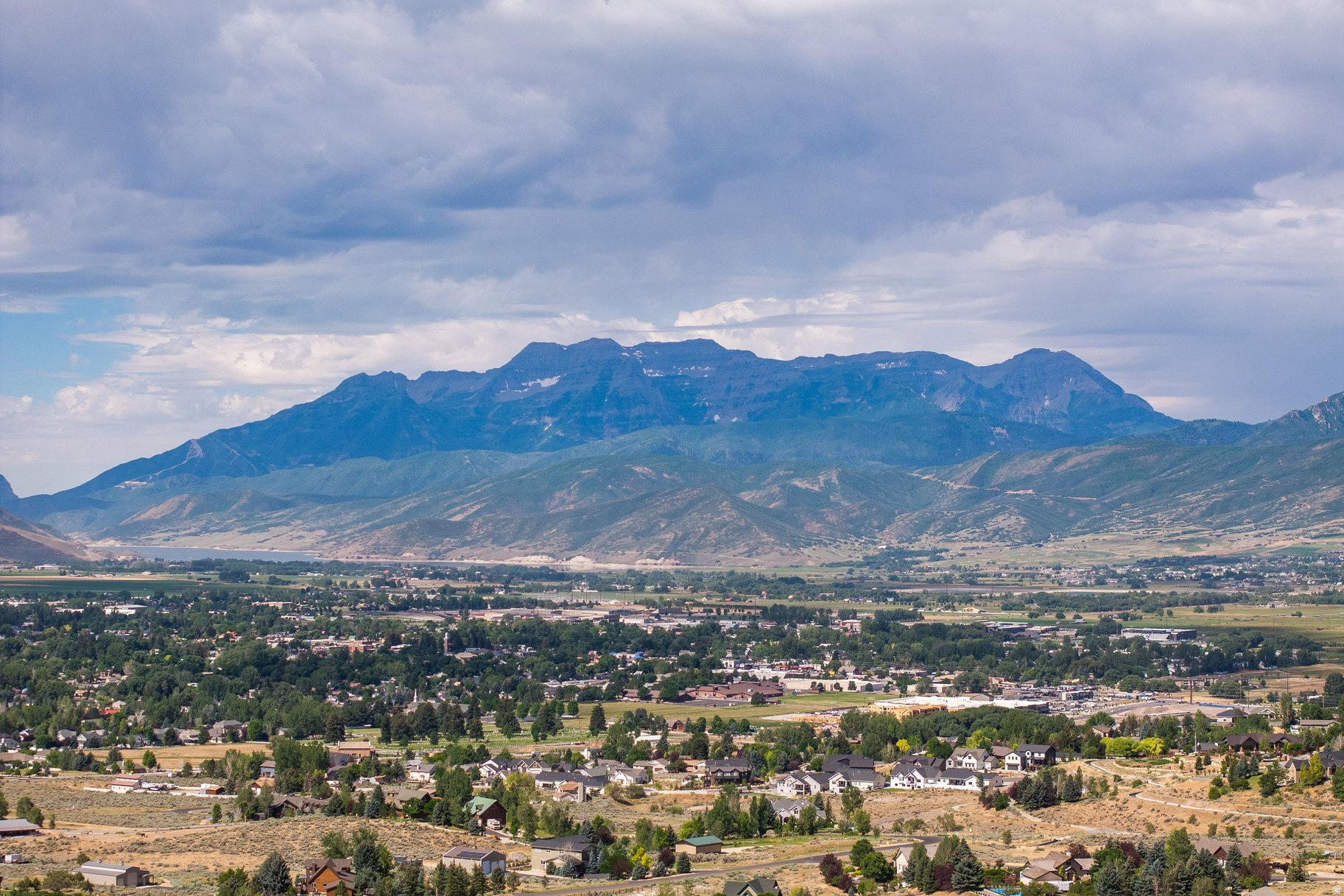 RED LEDGES - Land