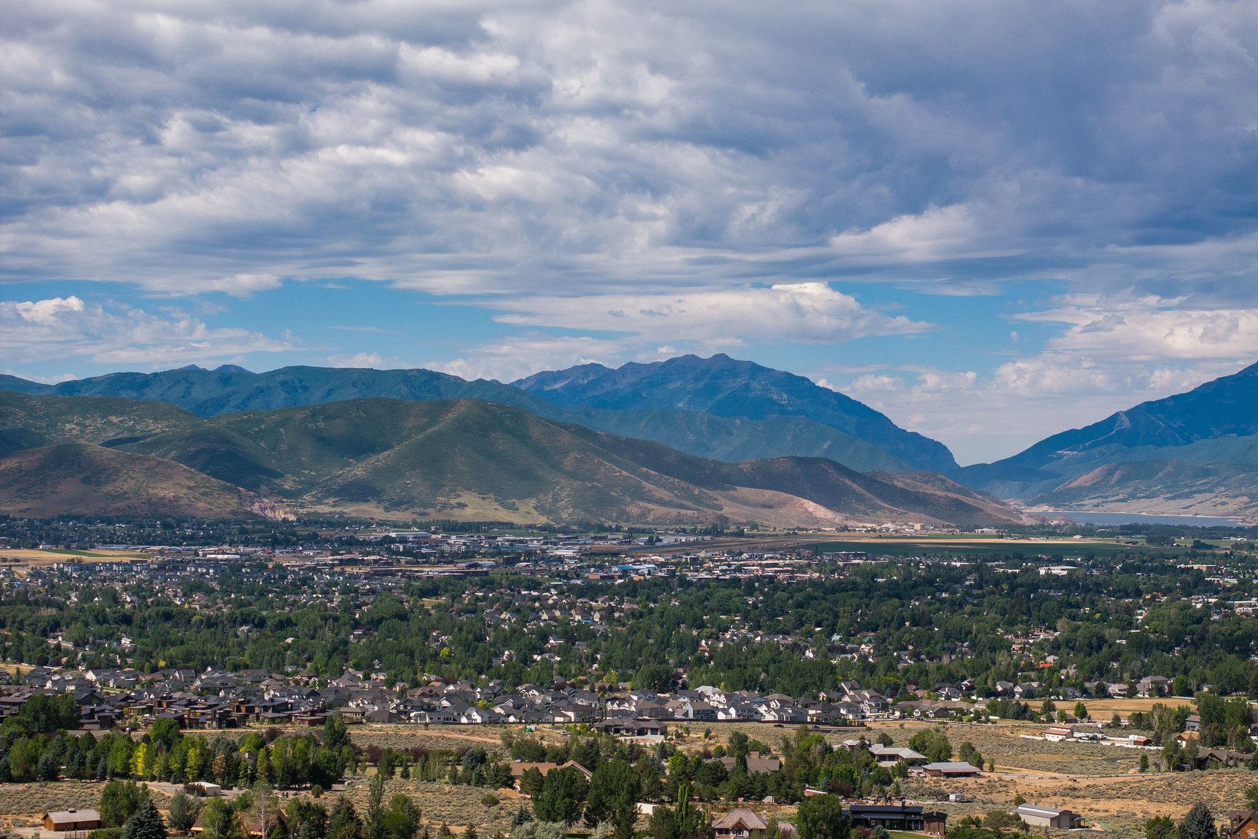 RED LEDGES - Land