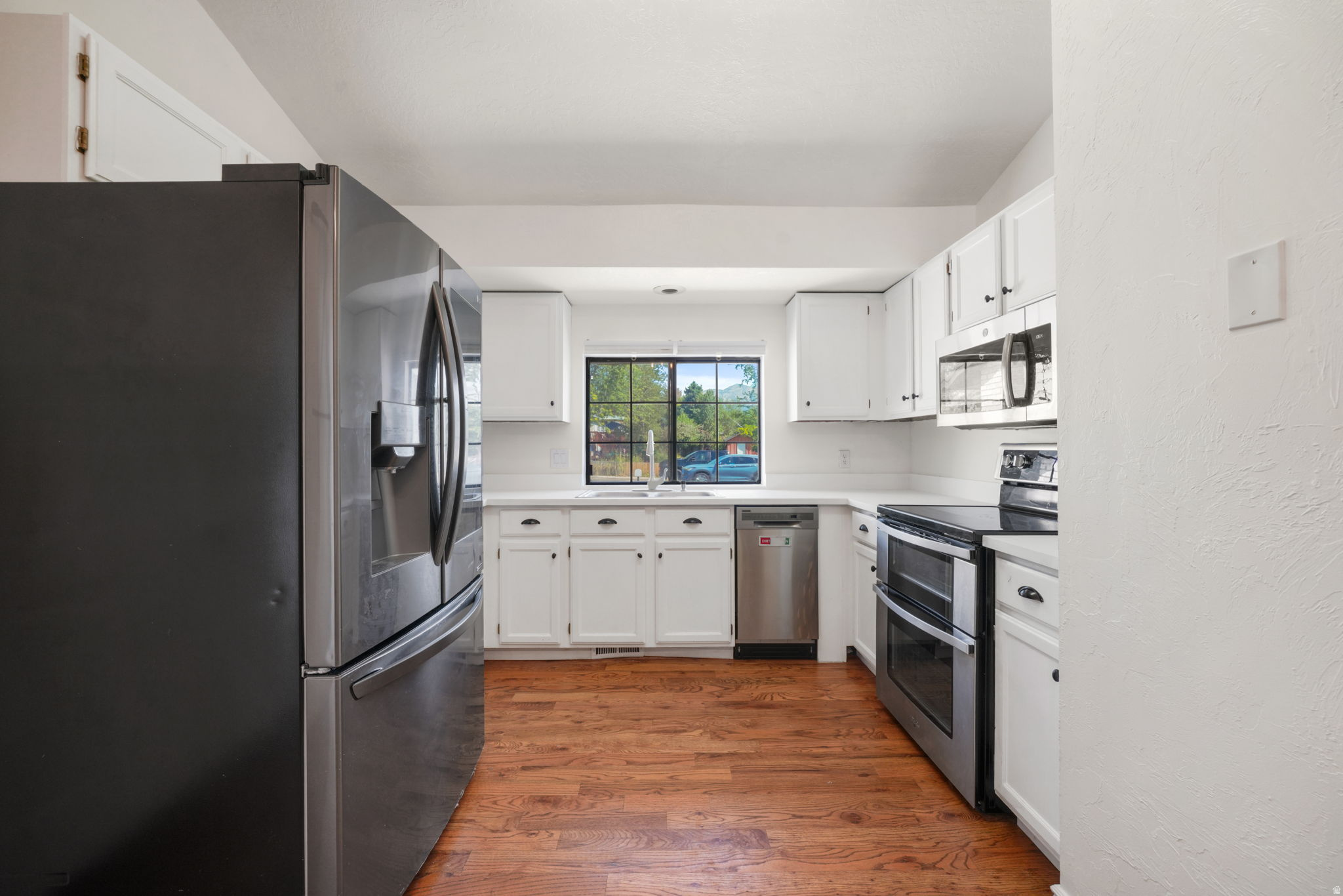 WOODRIDGE - Residential