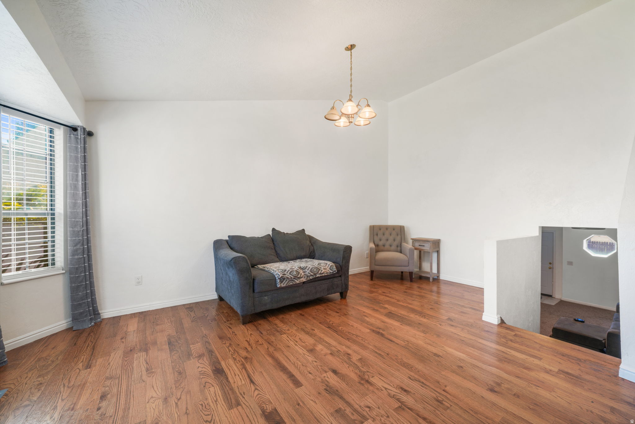 WOODRIDGE - Residential