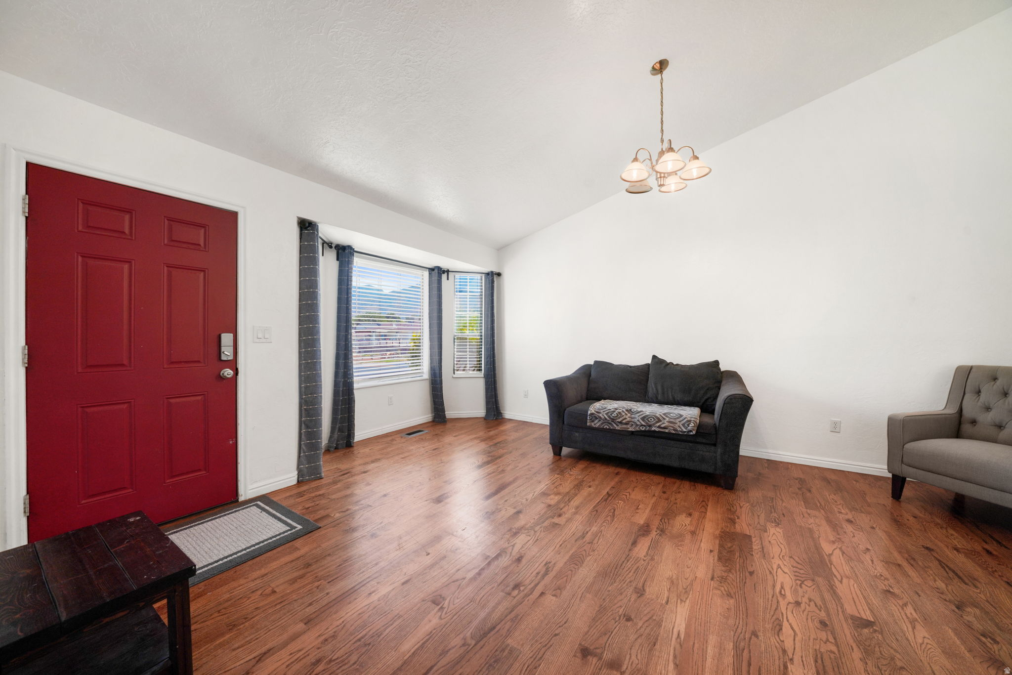 WOODRIDGE - Residential