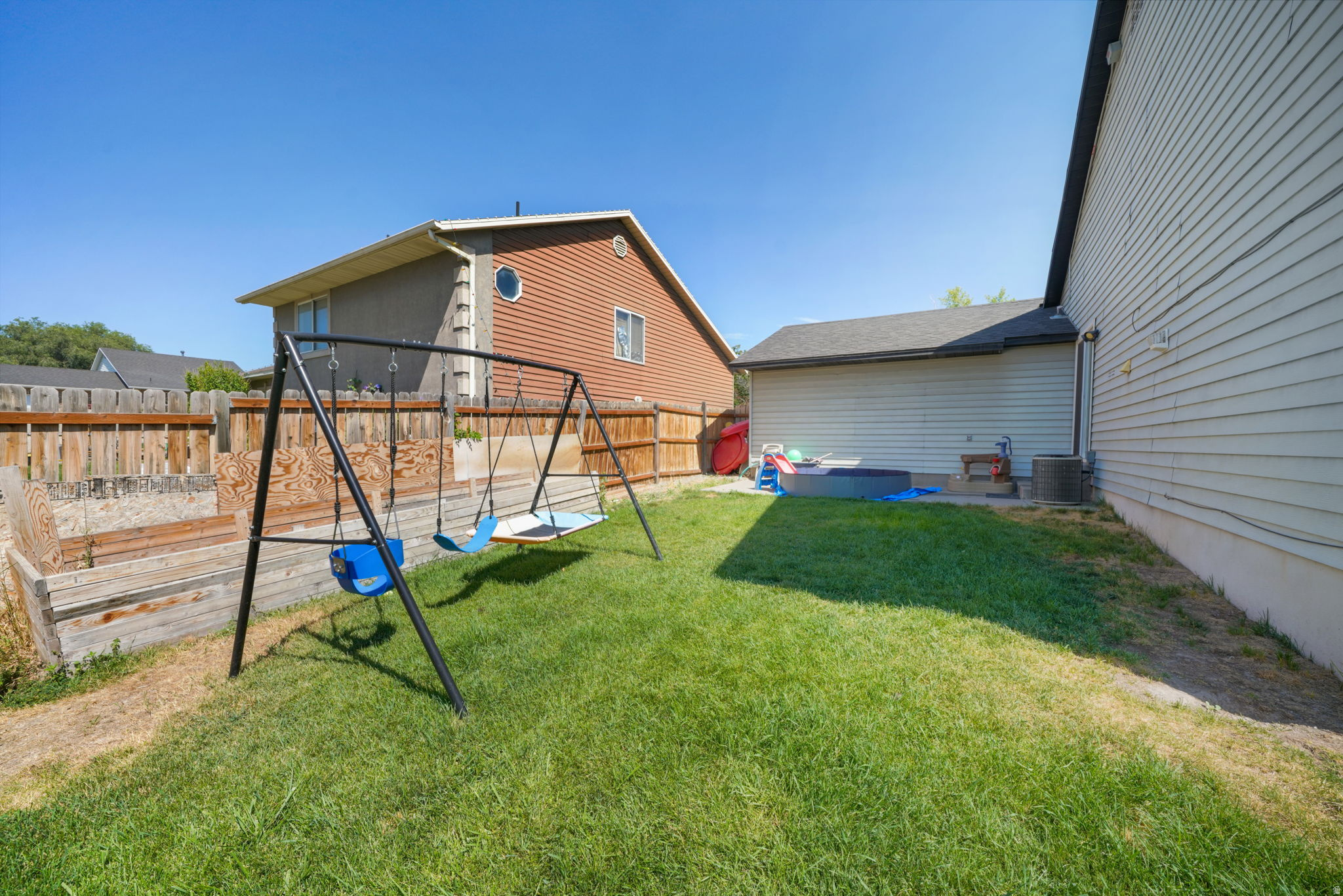 WOODRIDGE - Residential