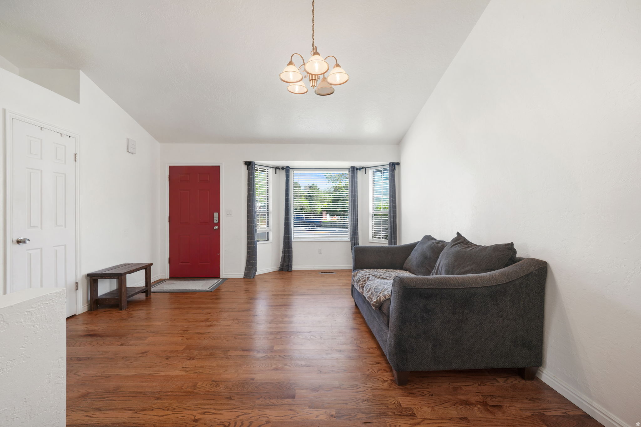WOODRIDGE - Residential