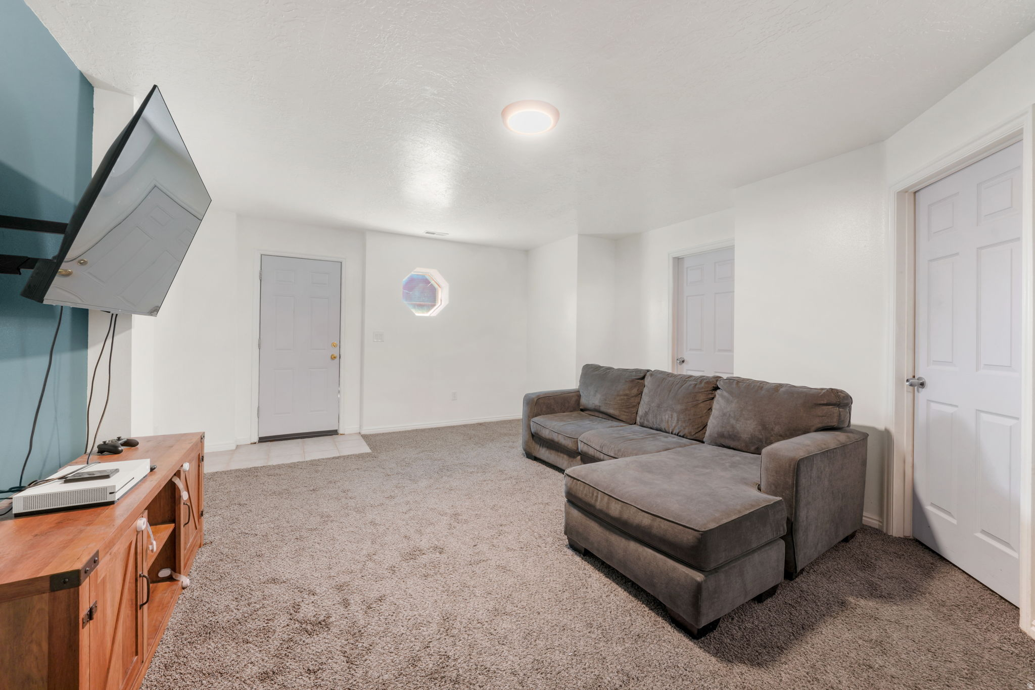 WOODRIDGE - Residential