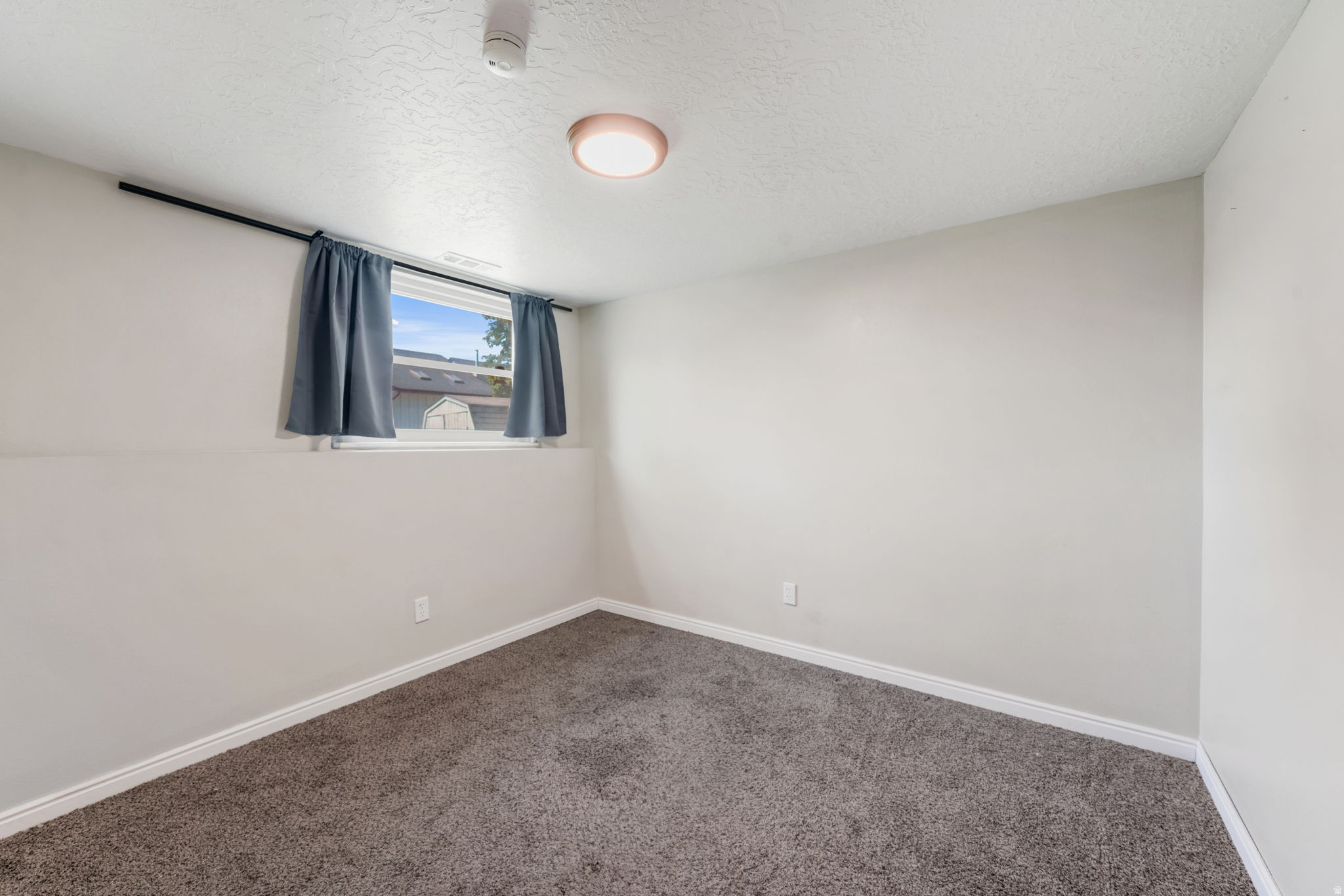 WOODRIDGE - Residential