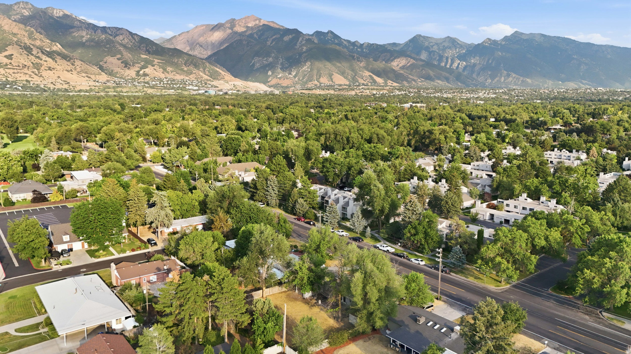 LAKEWOOD - Residential