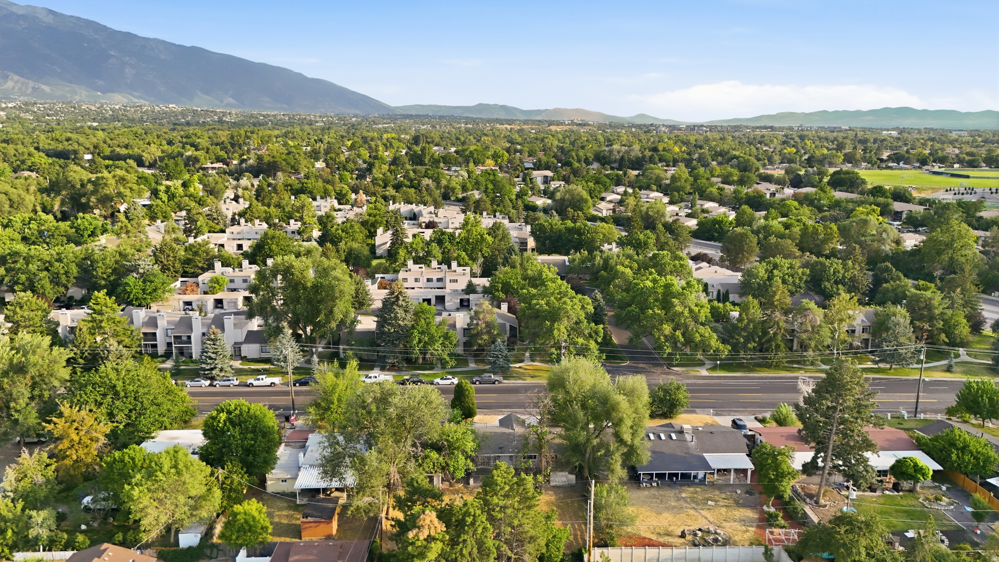 LAKEWOOD - Residential