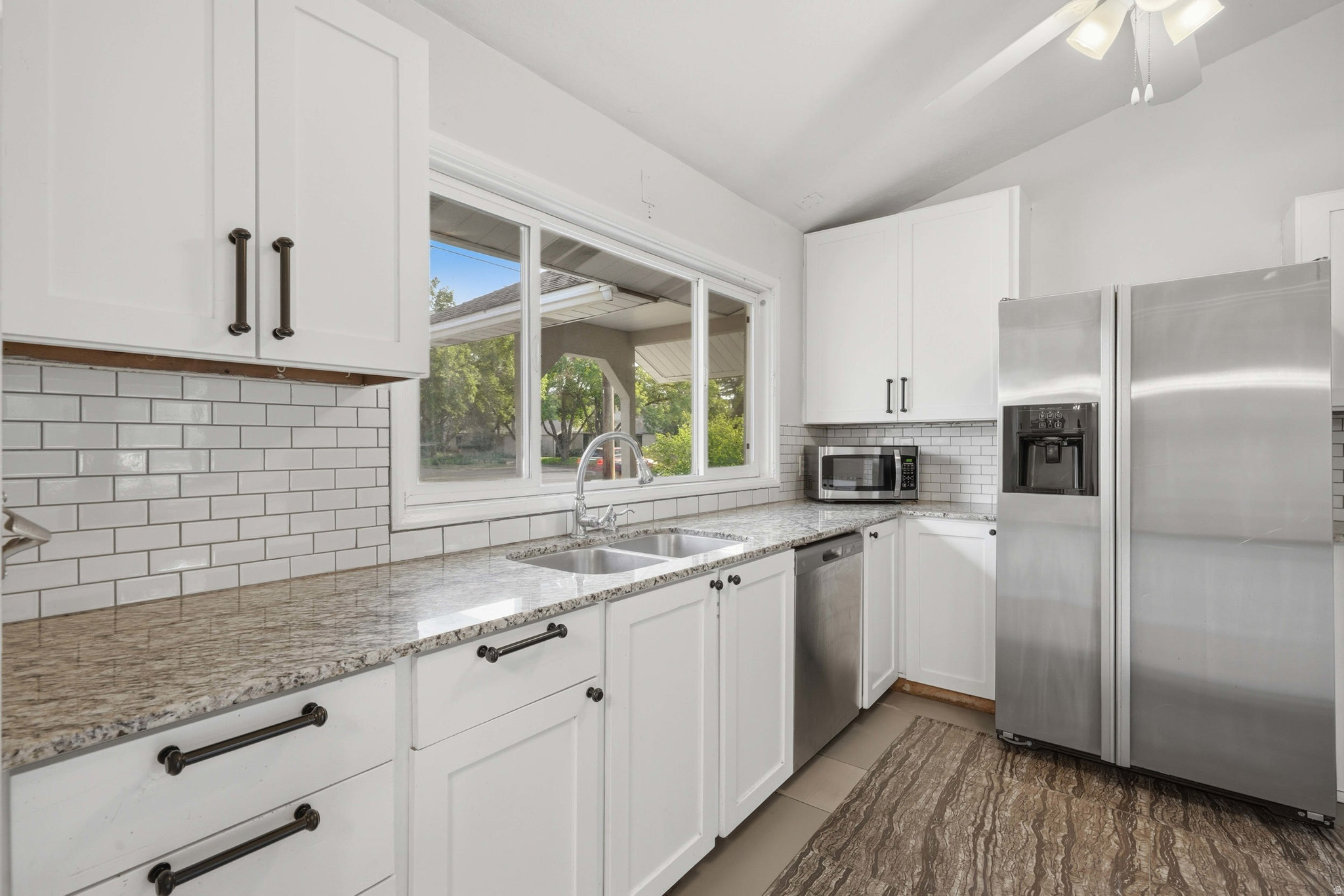 LAKEWOOD - Residential