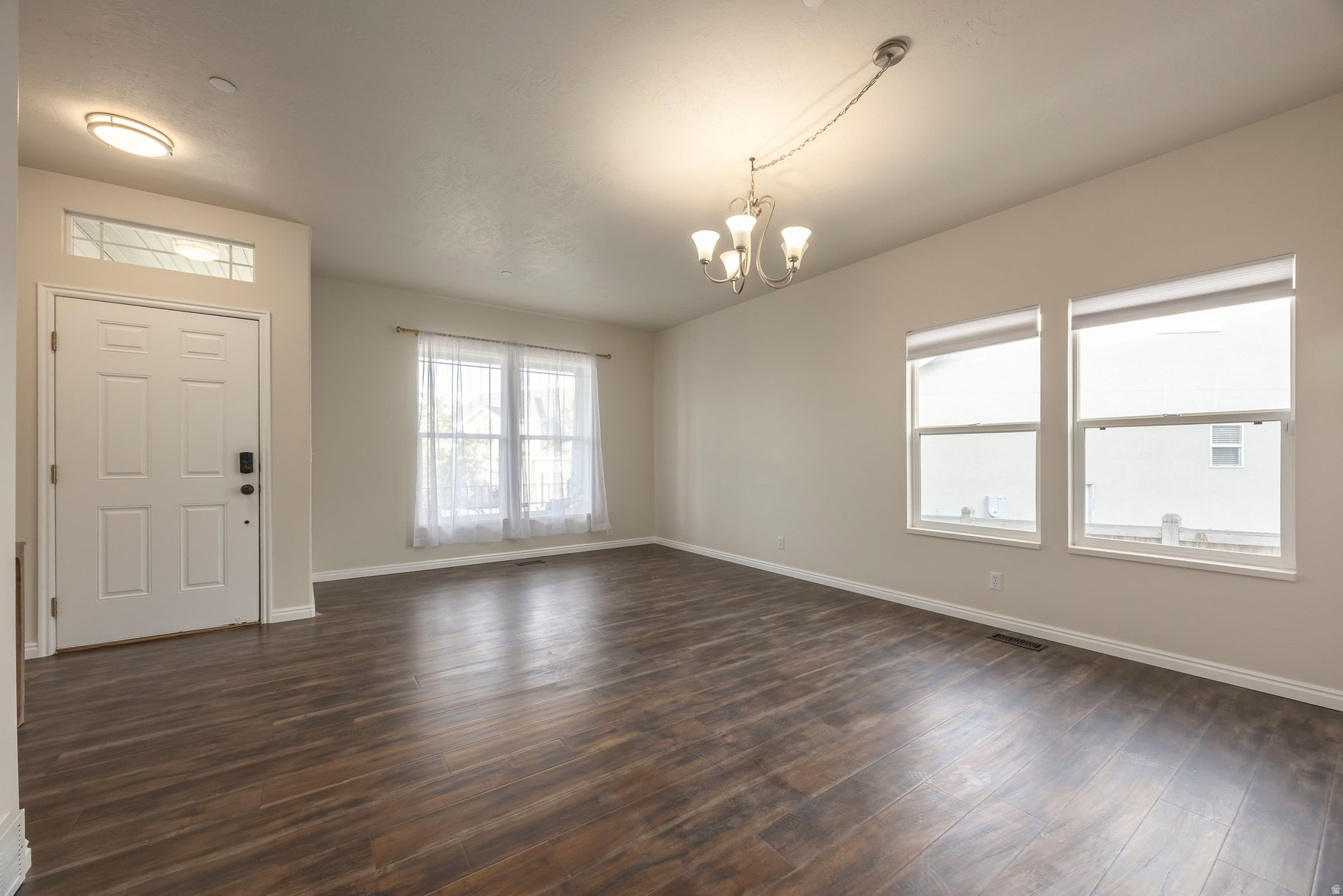OAK VISTA SUNCREST - Residential