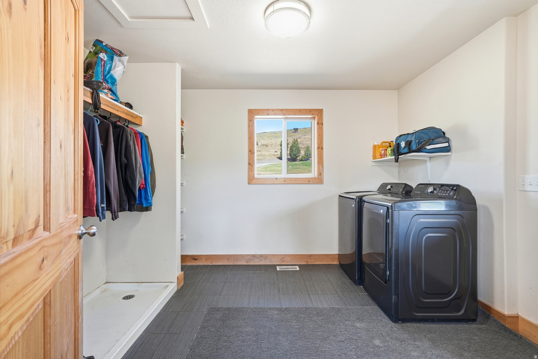 LYNN BURBANK SUB - Residential