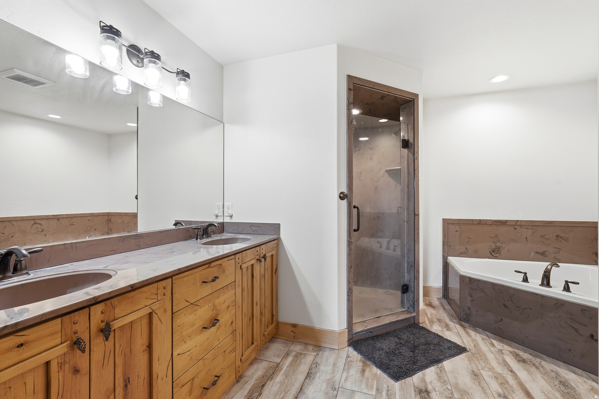 LYNN BURBANK SUB - Residential