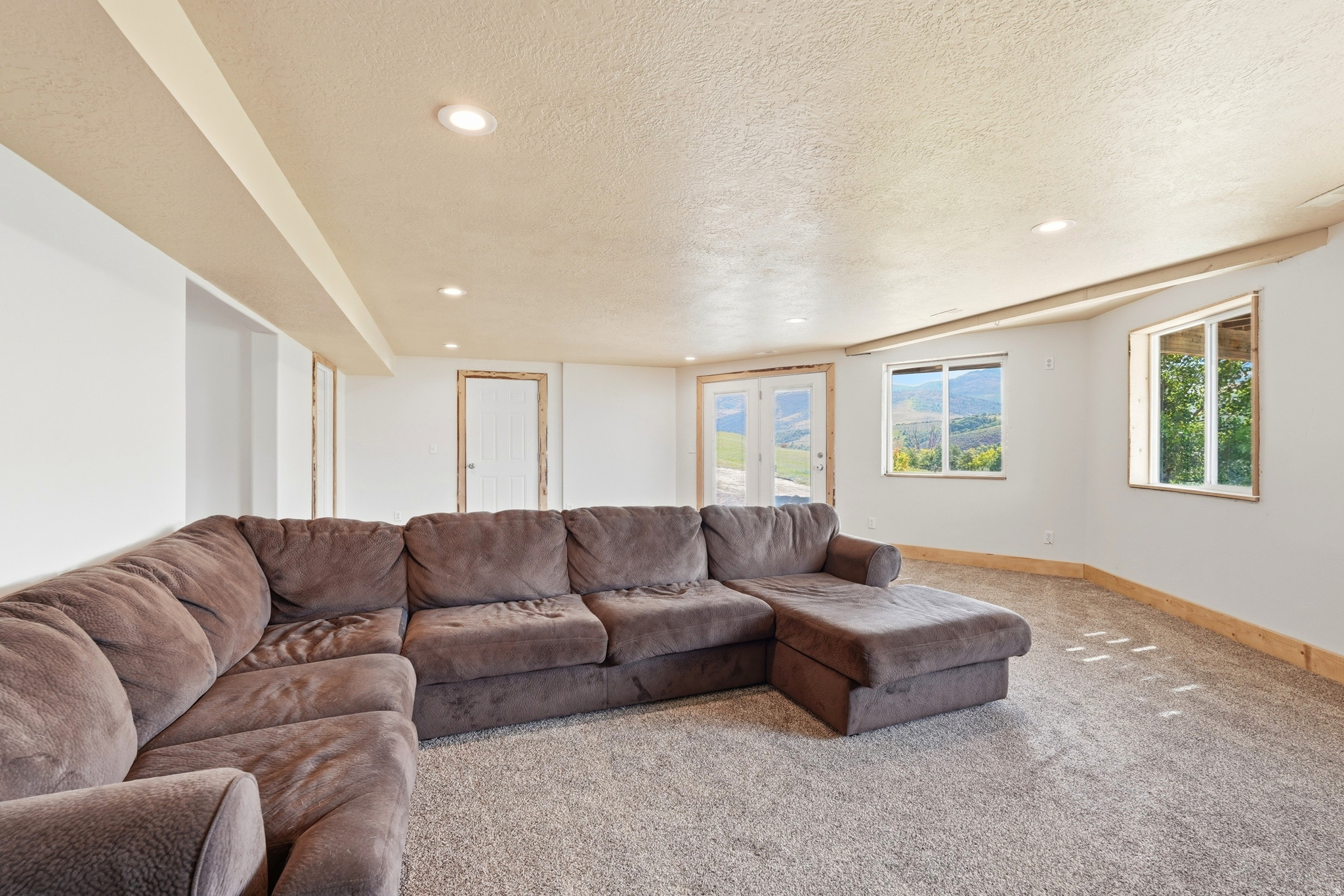 LYNN BURBANK SUB - Residential
