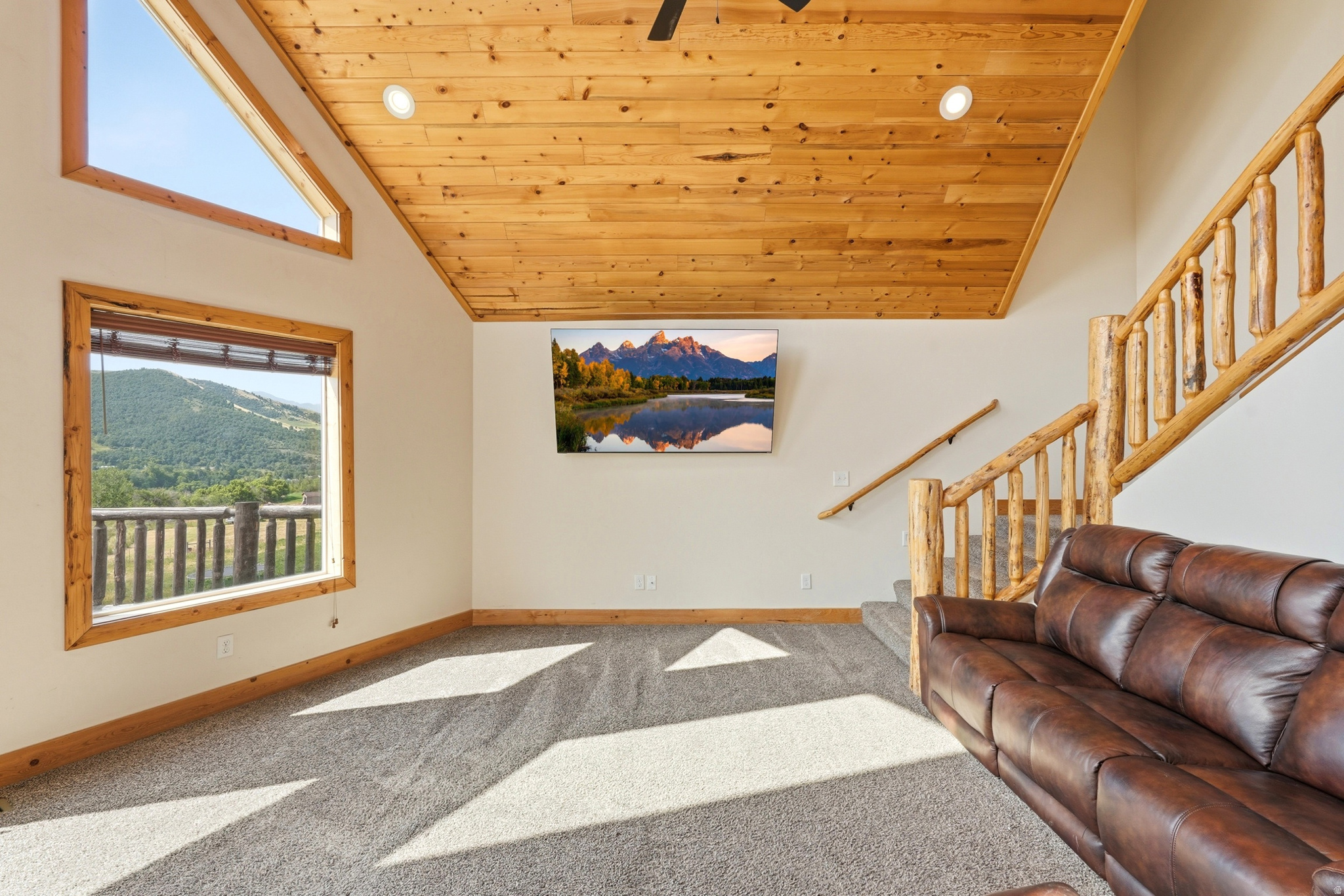 LYNN BURBANK SUB - Residential