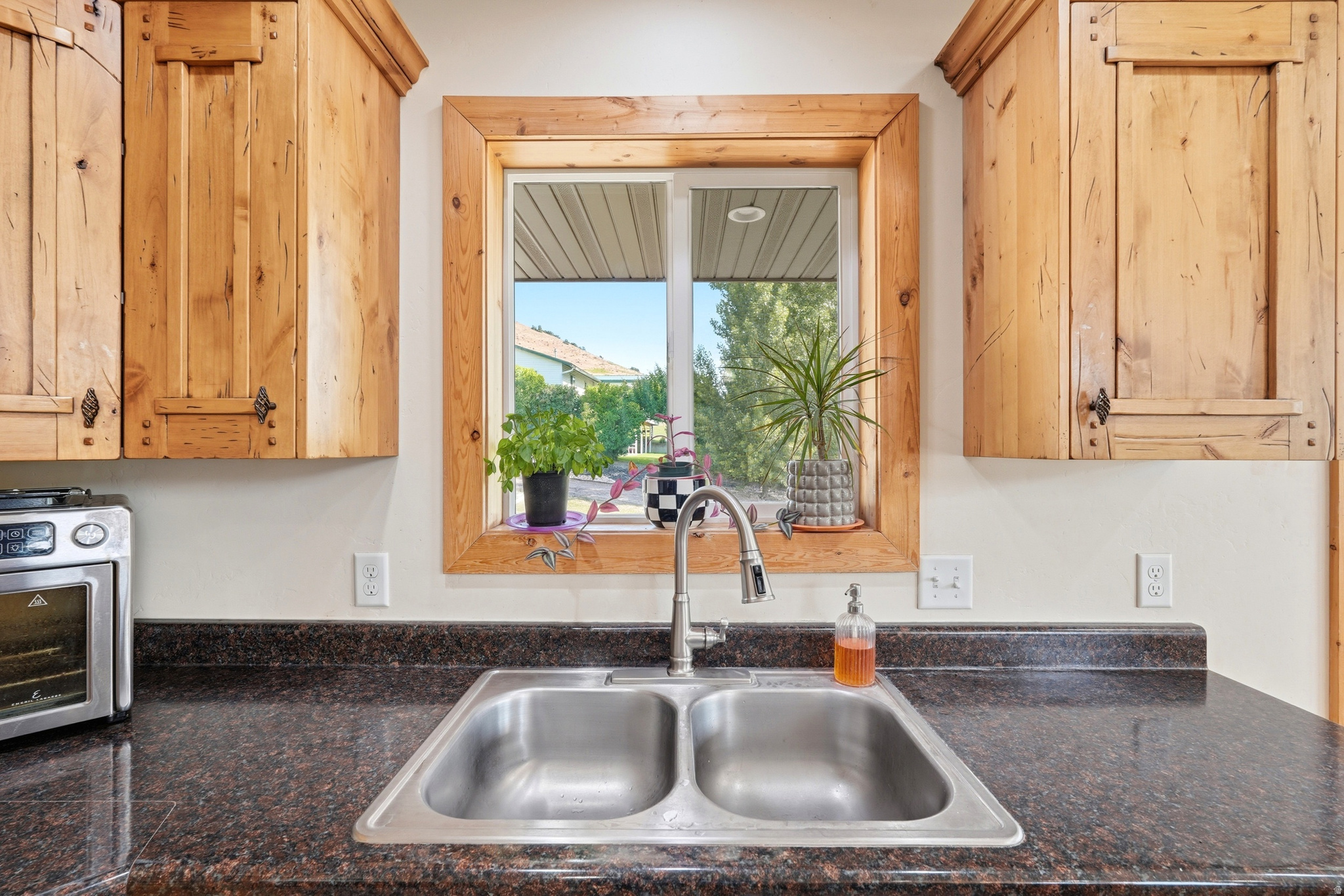 LYNN BURBANK SUB - Residential