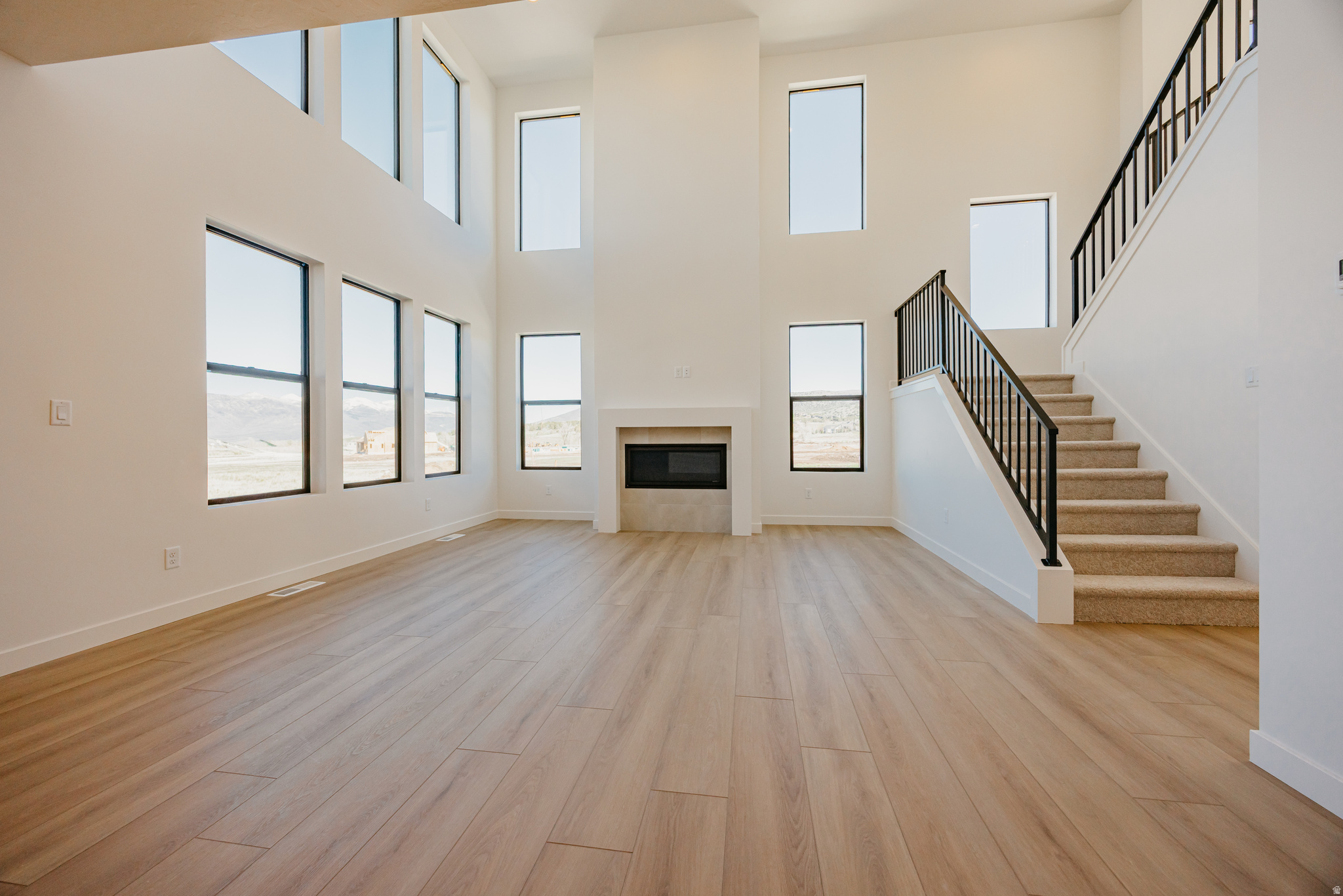 THE CROSSINGS - Residential