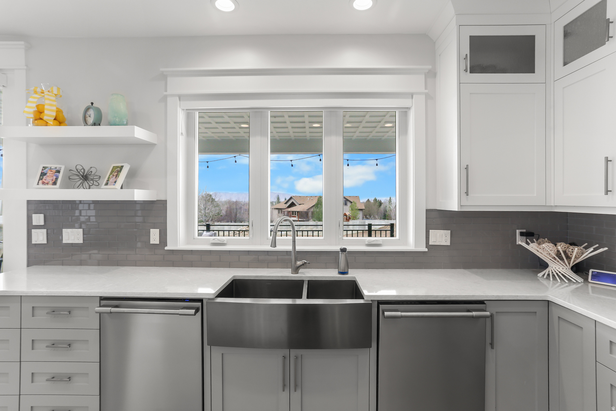SIERRA VIEW ESTATES - Residential