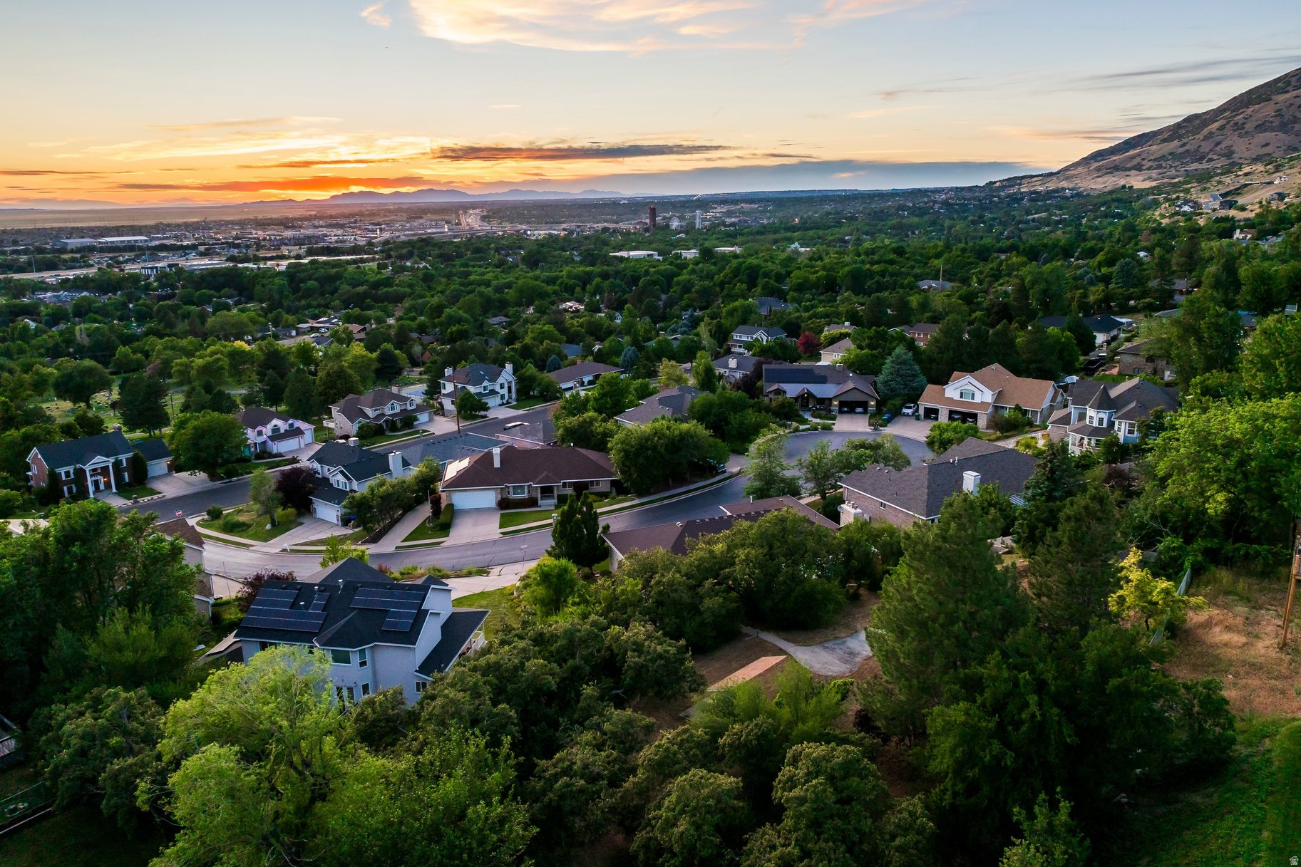 HUGHES HILLSIDE - Residential