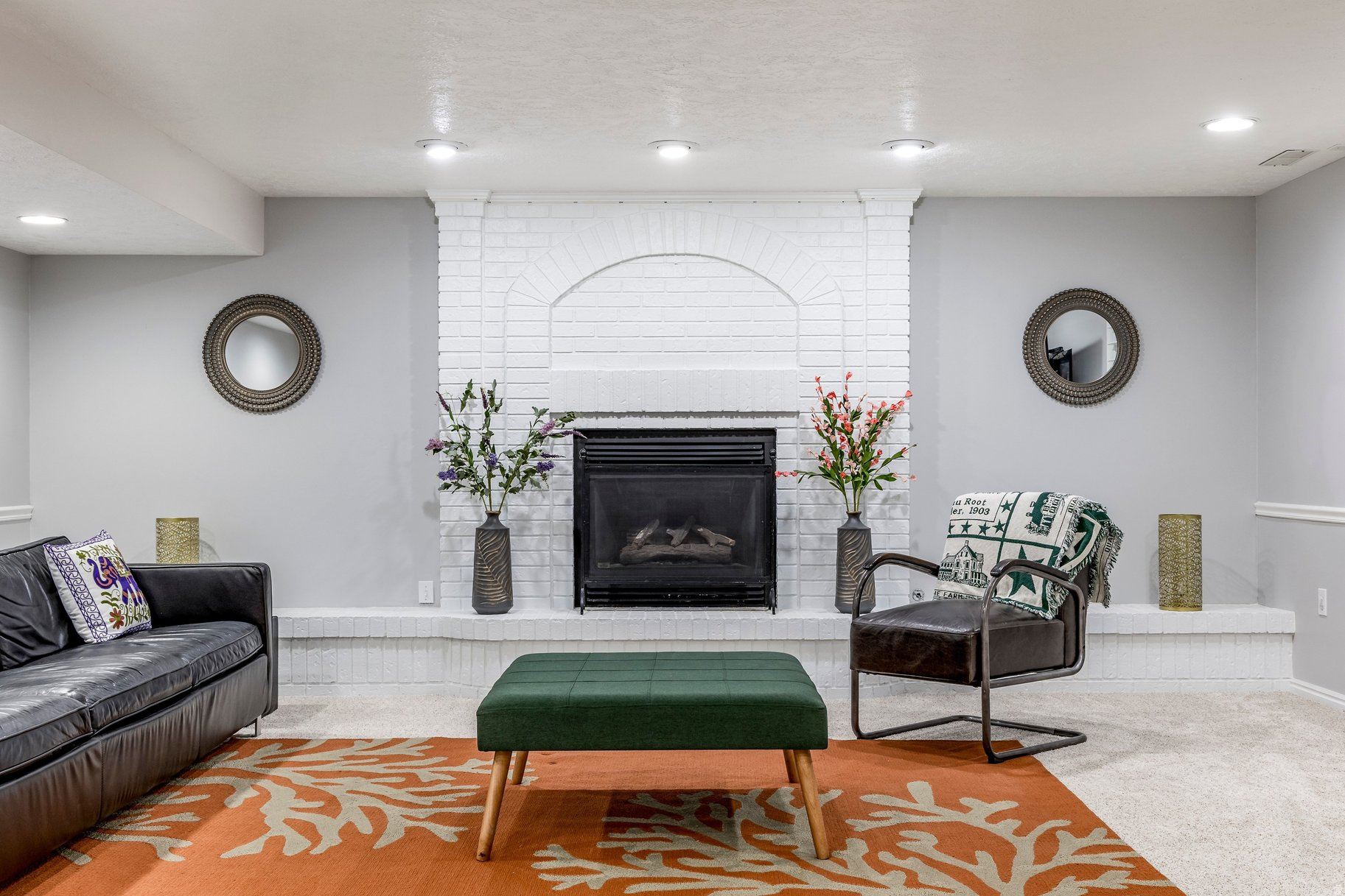 HUGHES HILLSIDE - Residential