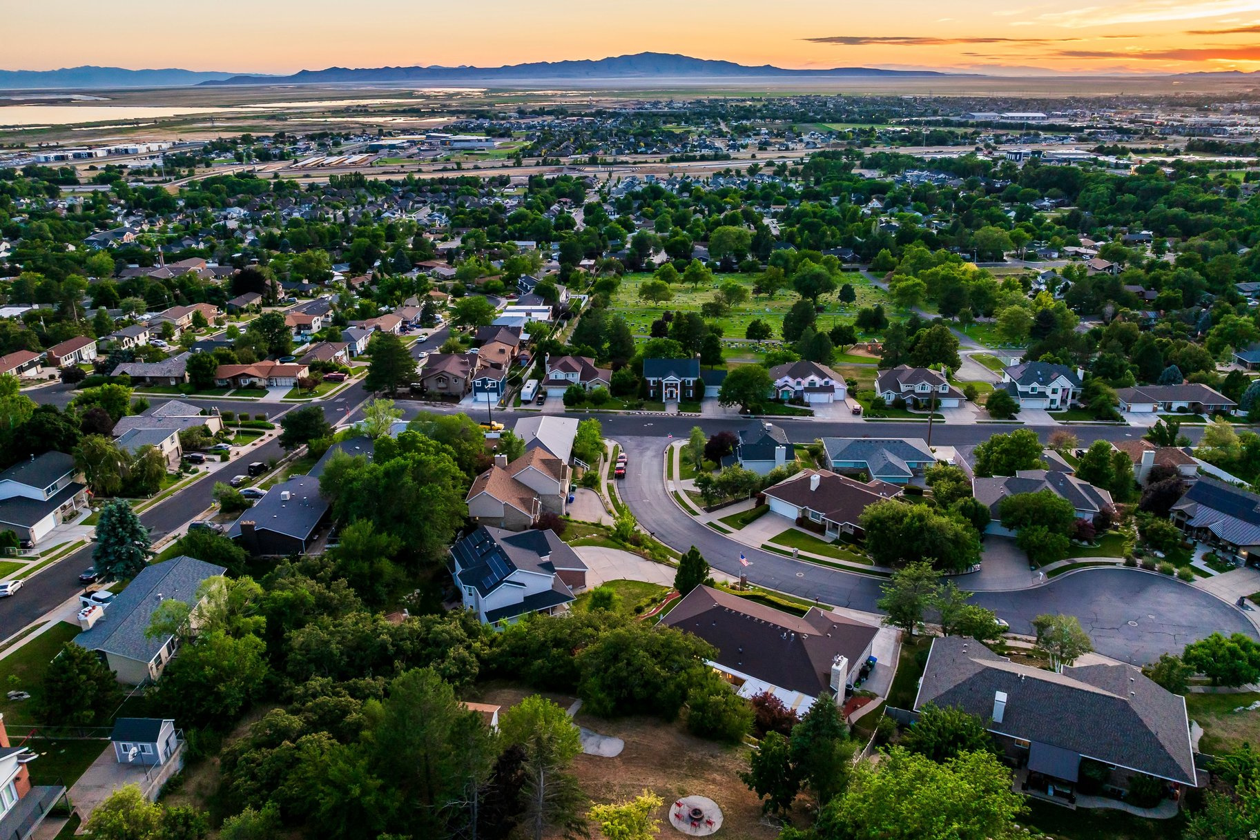 HUGHES HILLSIDE - Residential
