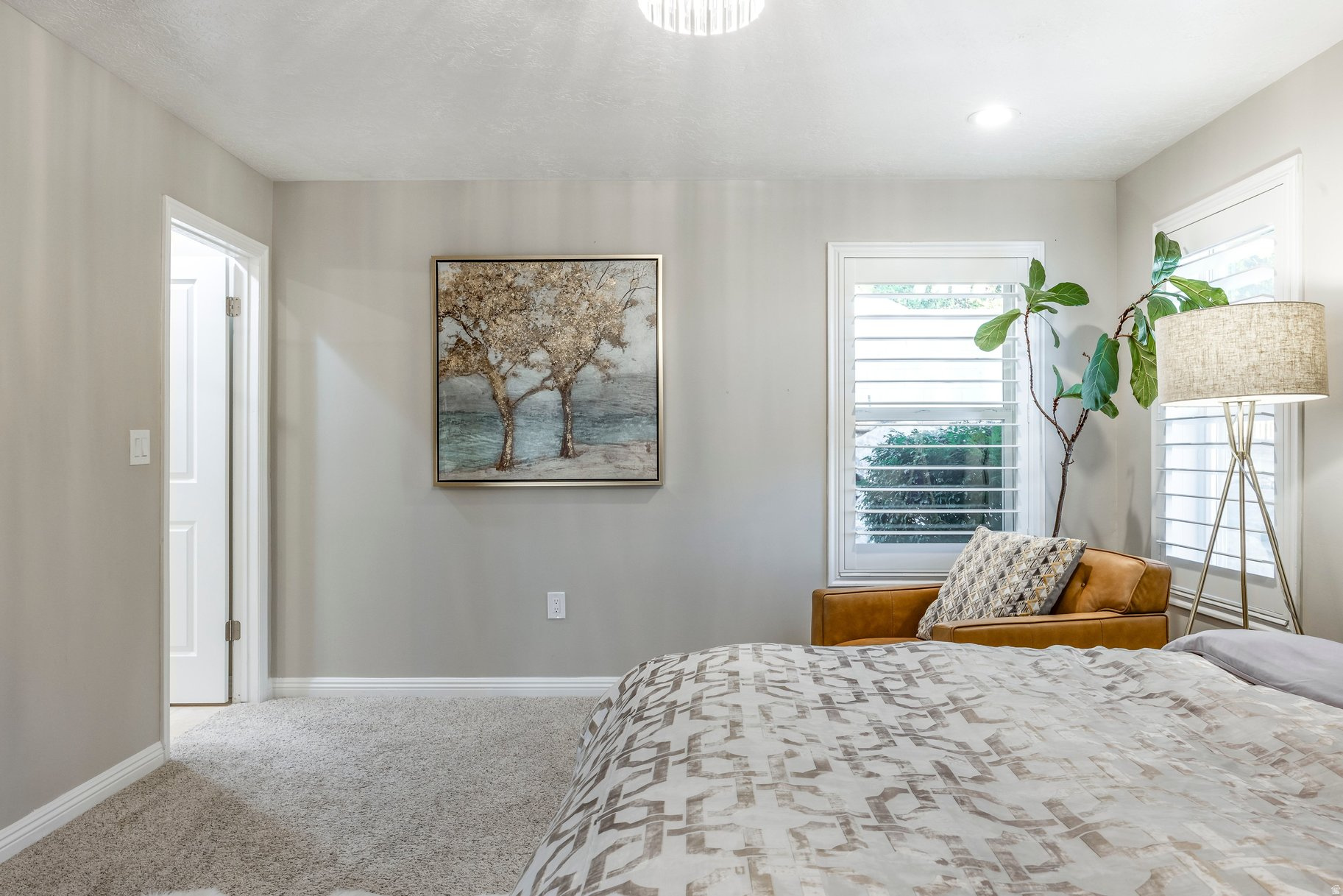 HUGHES HILLSIDE - Residential