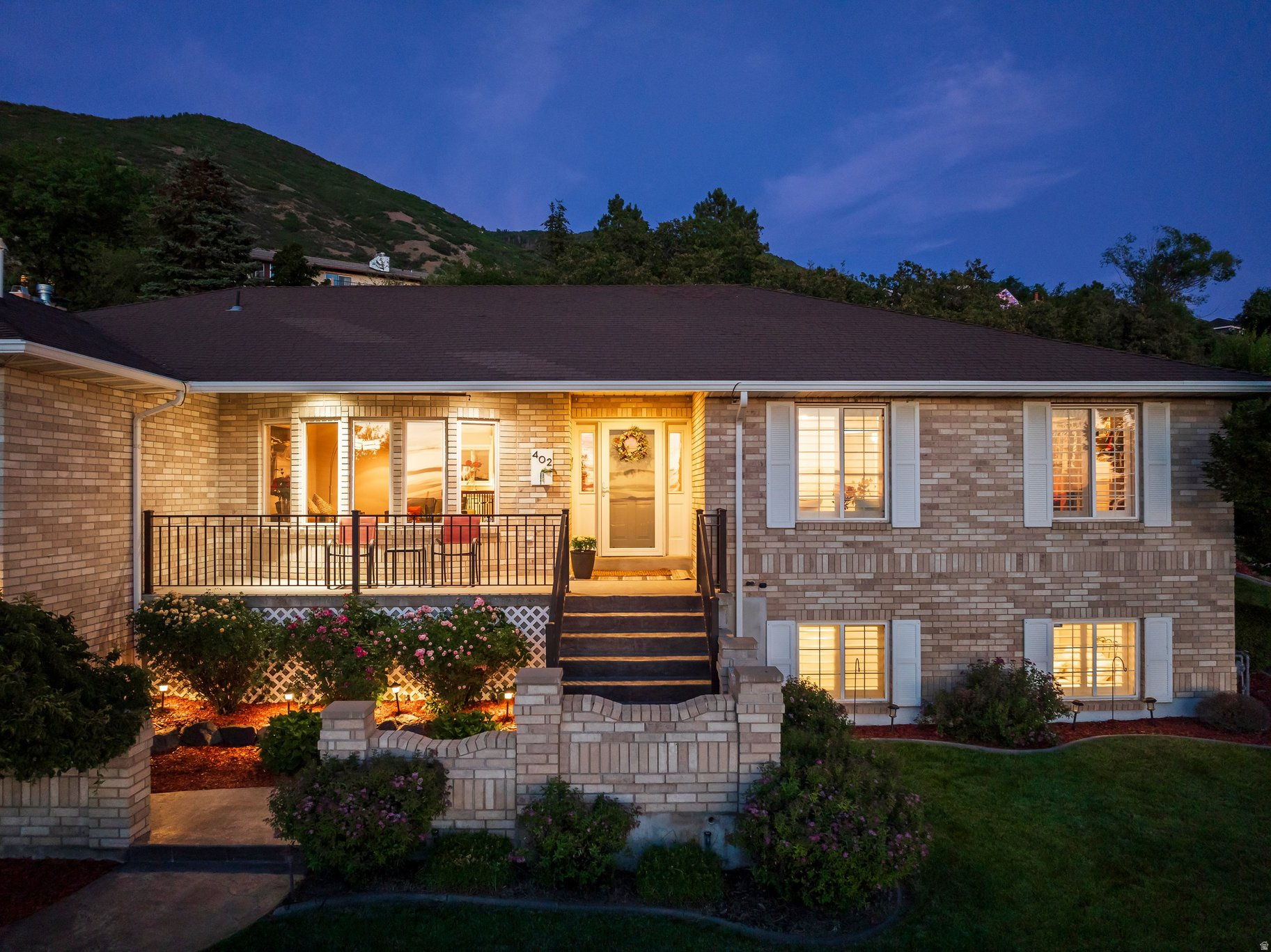 HUGHES HILLSIDE - Residential