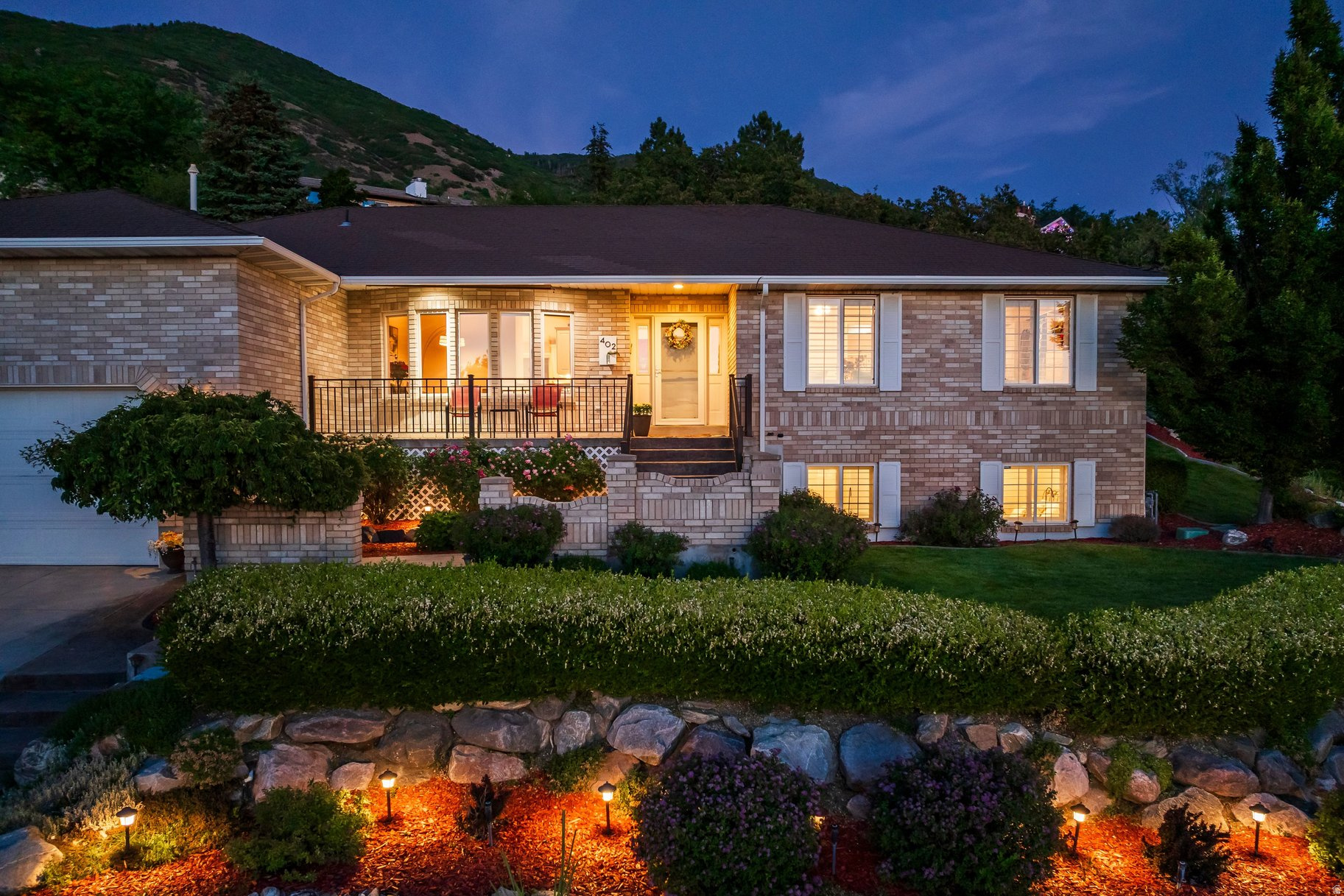 HUGHES HILLSIDE - Residential