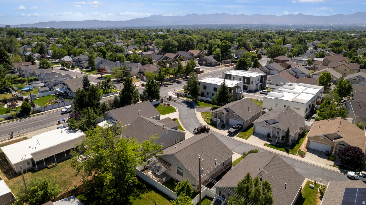 GREENWOOD VILLAGE - Residential