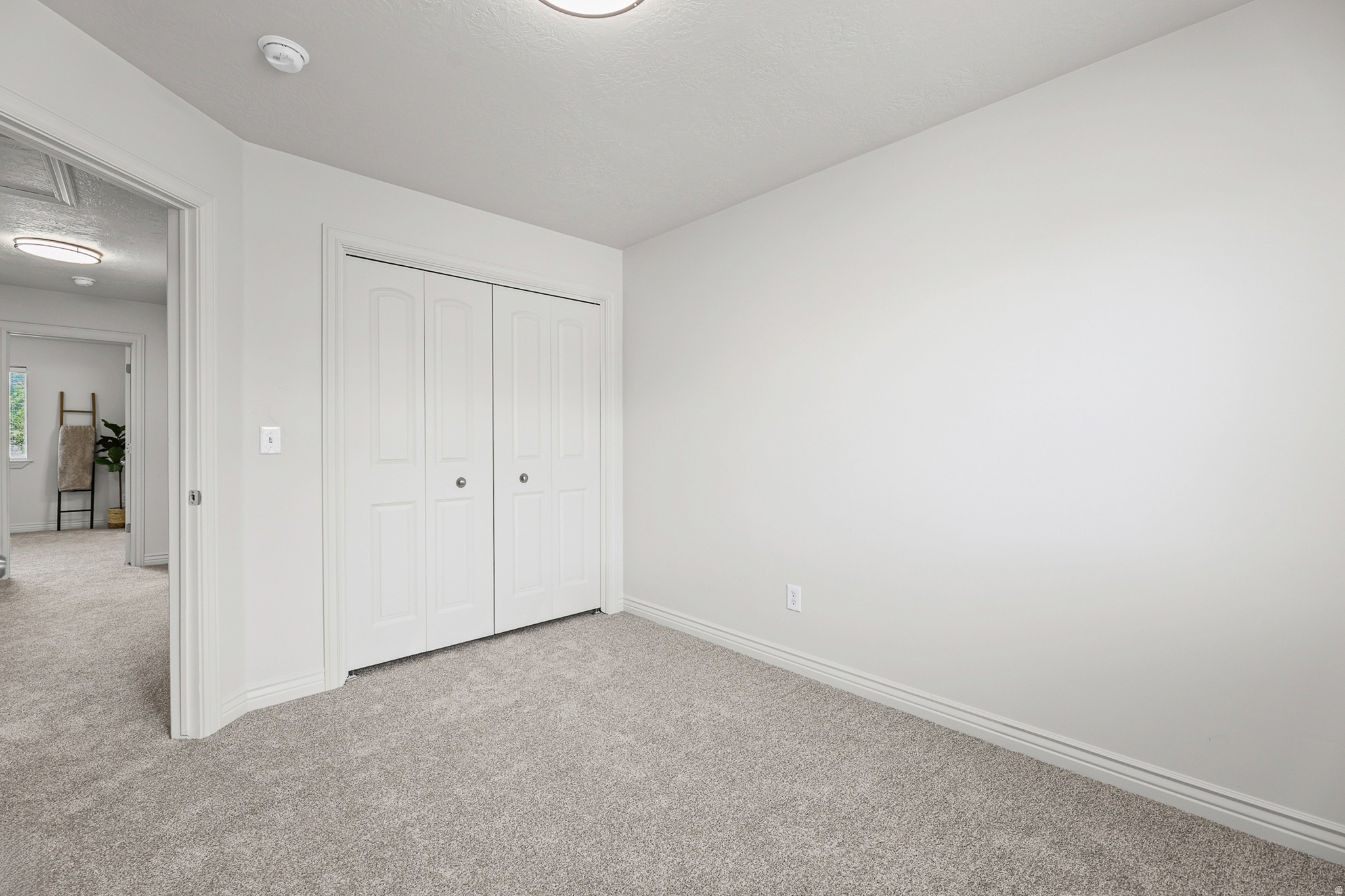 CUTLER CROSSING - Residential