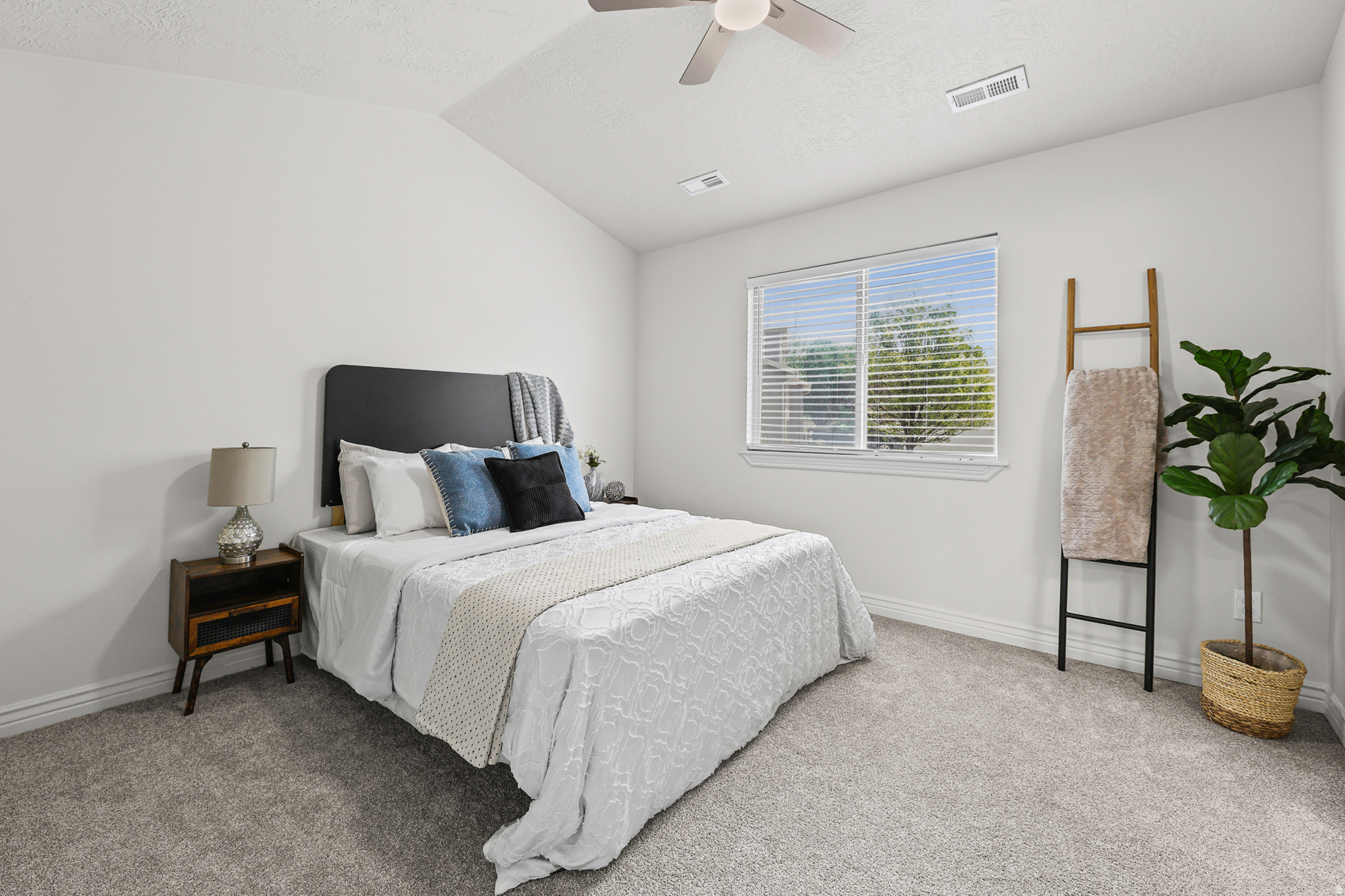 CUTLER CROSSING - Residential