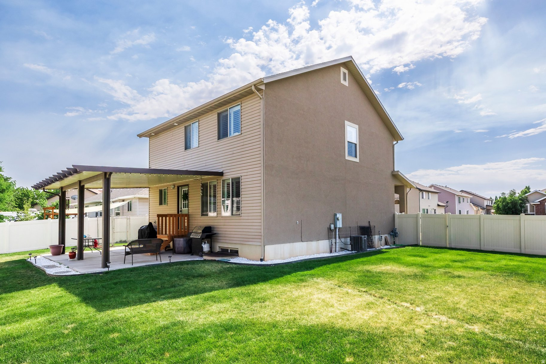TANNER HERITAGE ESTATES - Residential