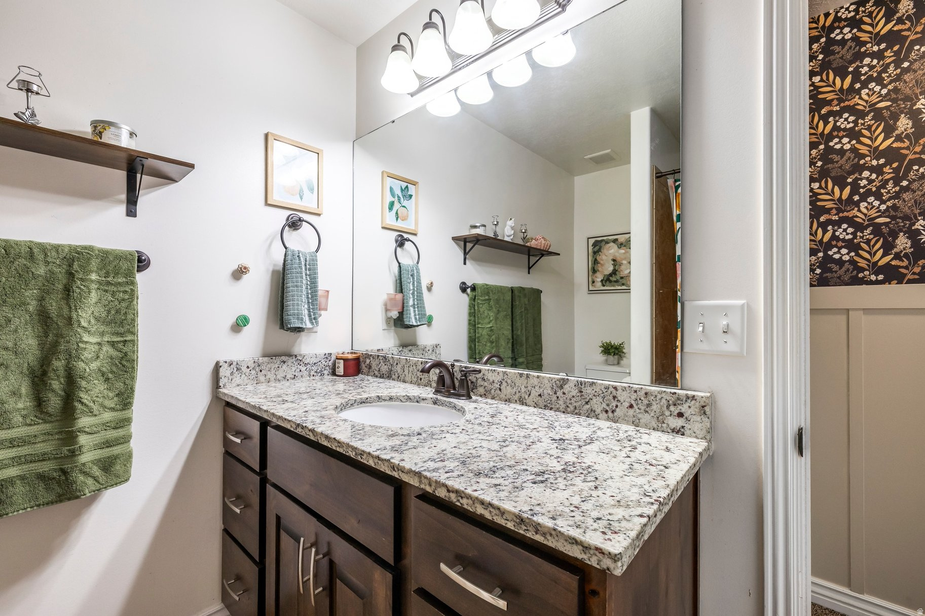 TANNER HERITAGE ESTATES - Residential