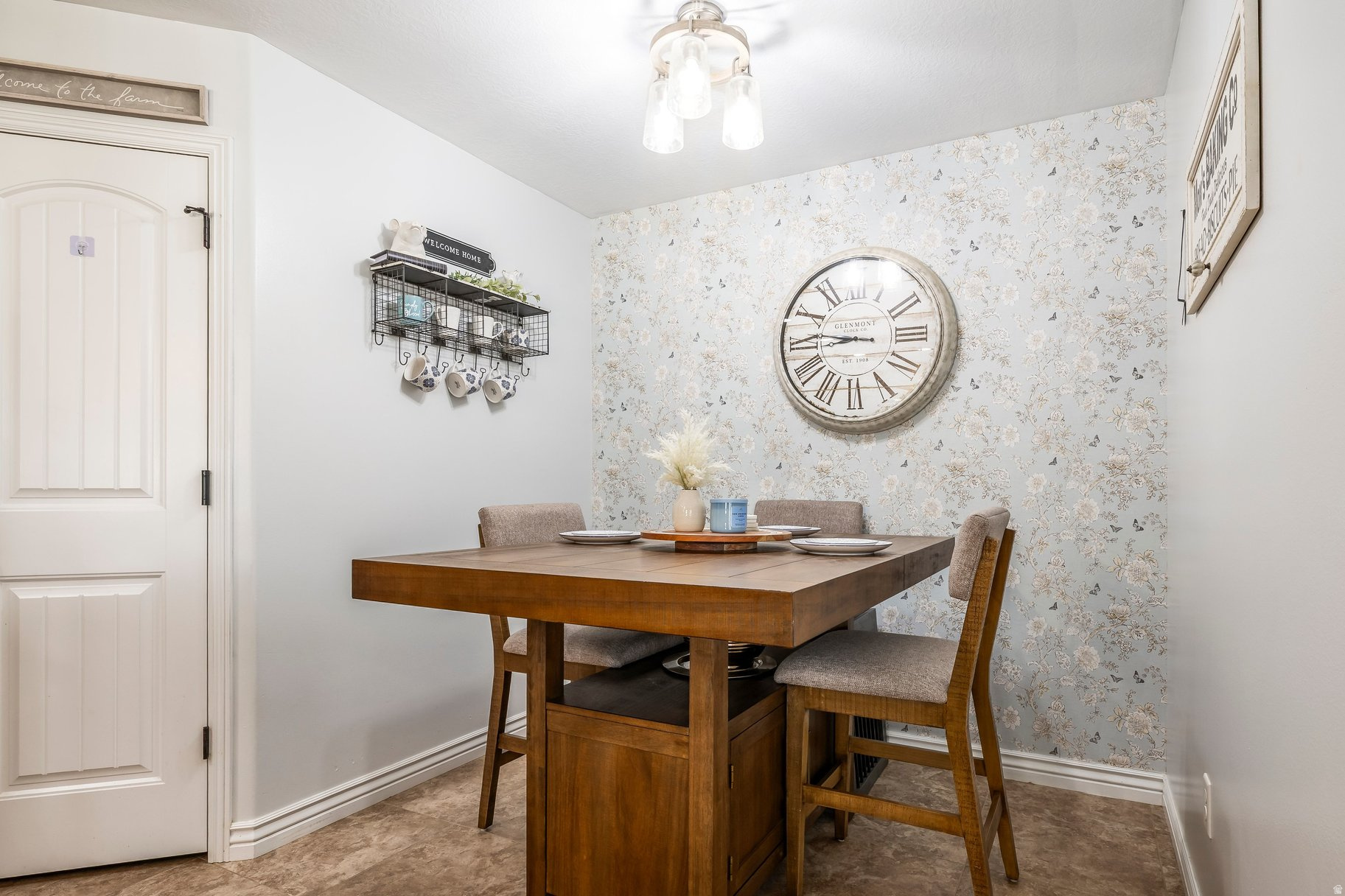 TANNER HERITAGE ESTATES - Residential
