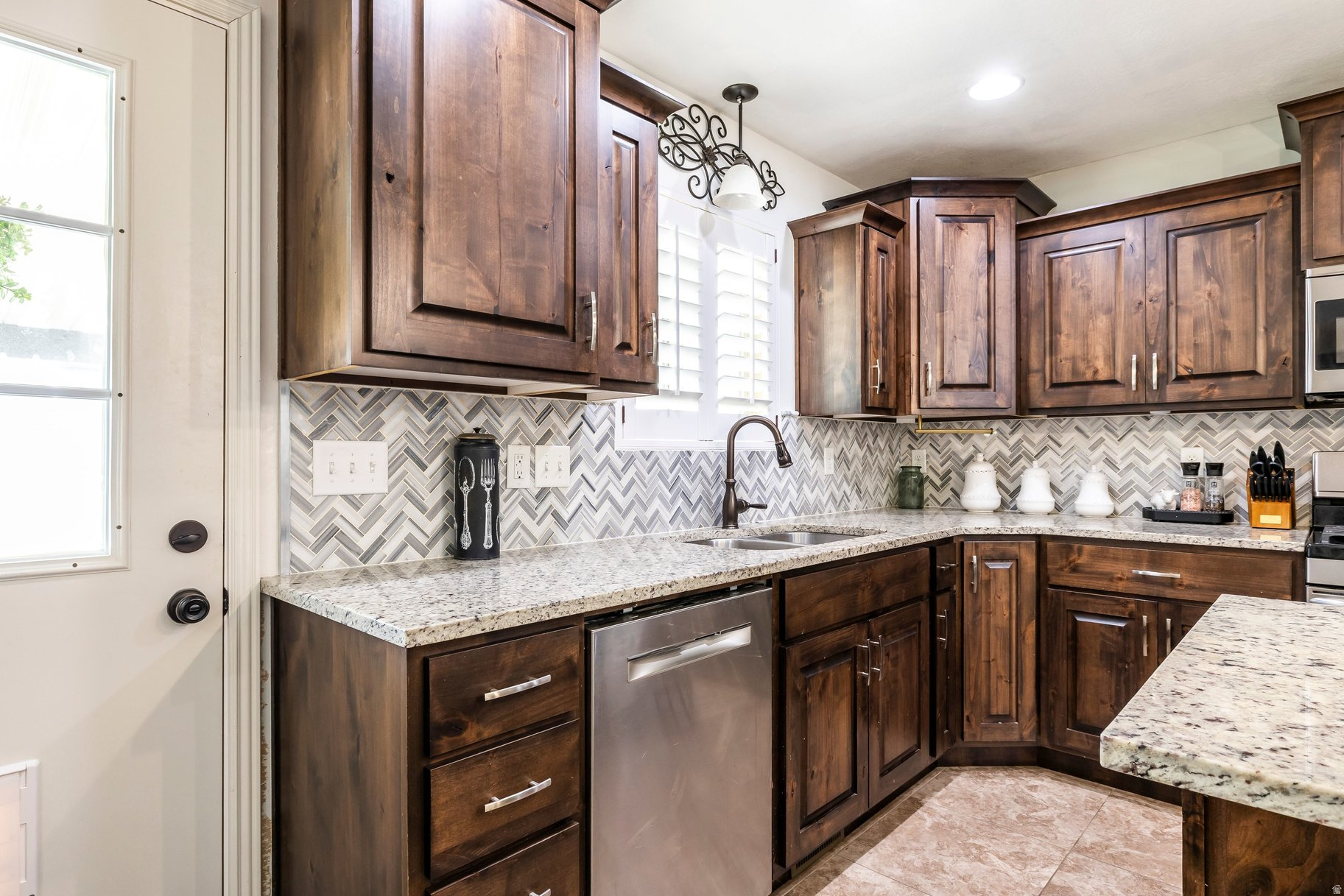 TANNER HERITAGE ESTATES - Residential